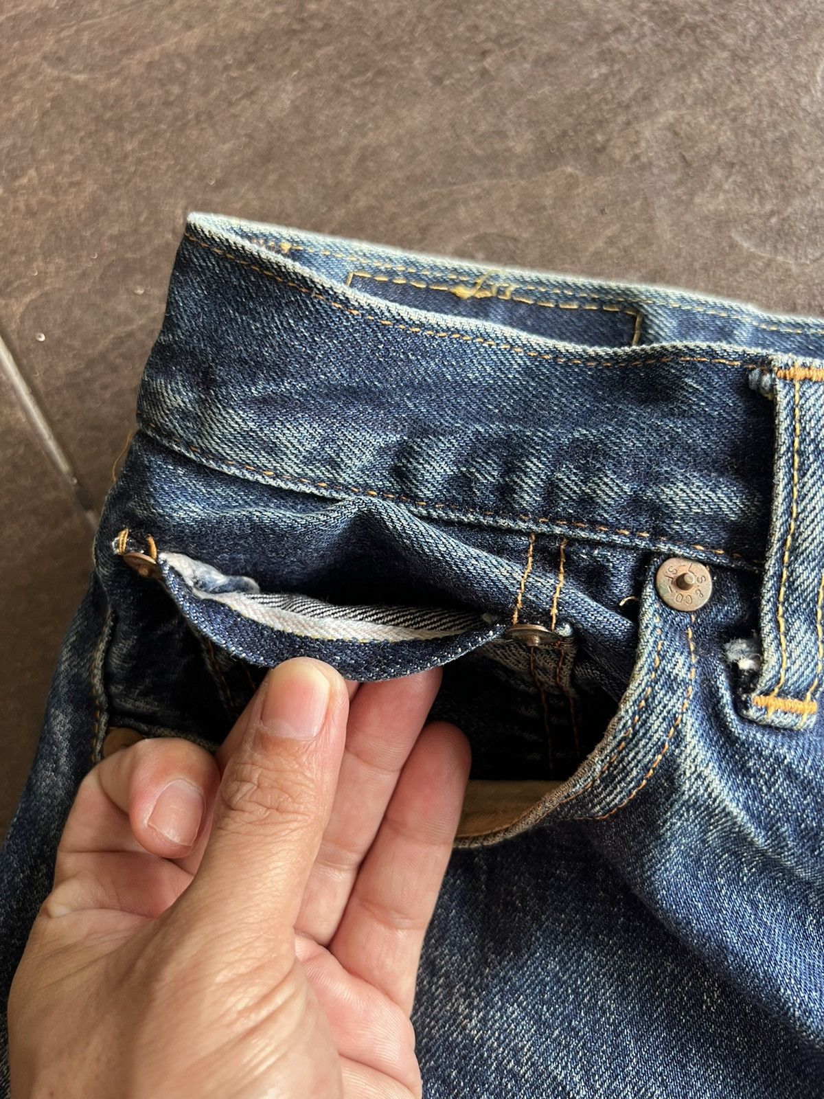Levi's × Vintage Vintage Made in USA LEVI’S Big E Redline Selvedge Jeans Size US 31 - 16 Thumbnail