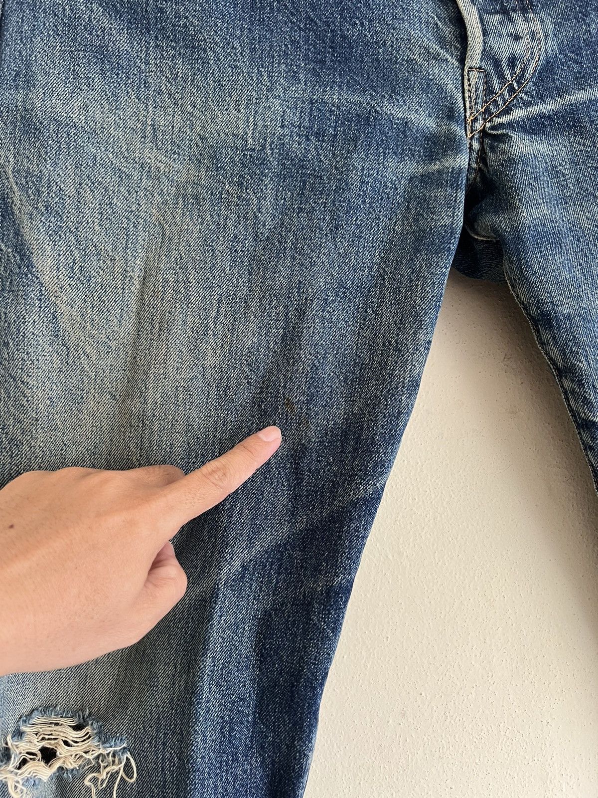 Levi's × Vintage Vintage Made in USA LEVI’S Big E Redline Selvedge Jeans Size US 31 - 8 Thumbnail