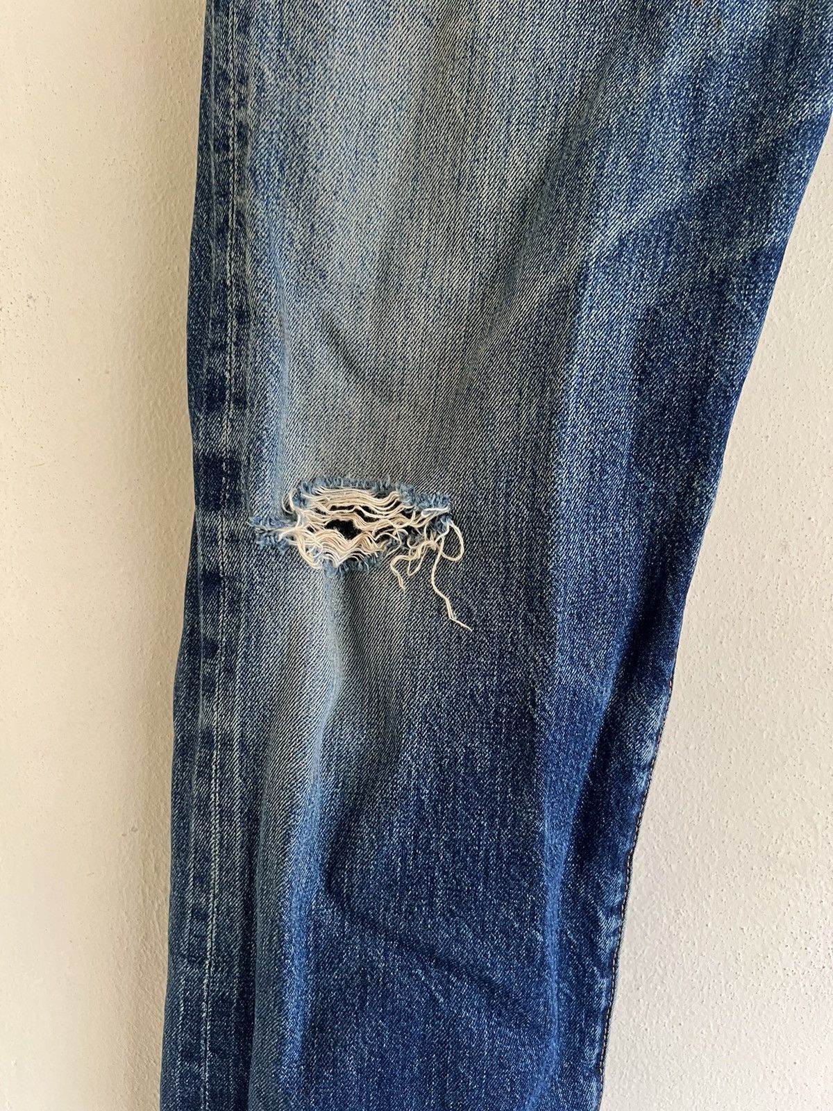 Levi's × Vintage Vintage Made in USA LEVI’S Big E Redline Selvedge Jeans Size US 31 - 6 Thumbnail