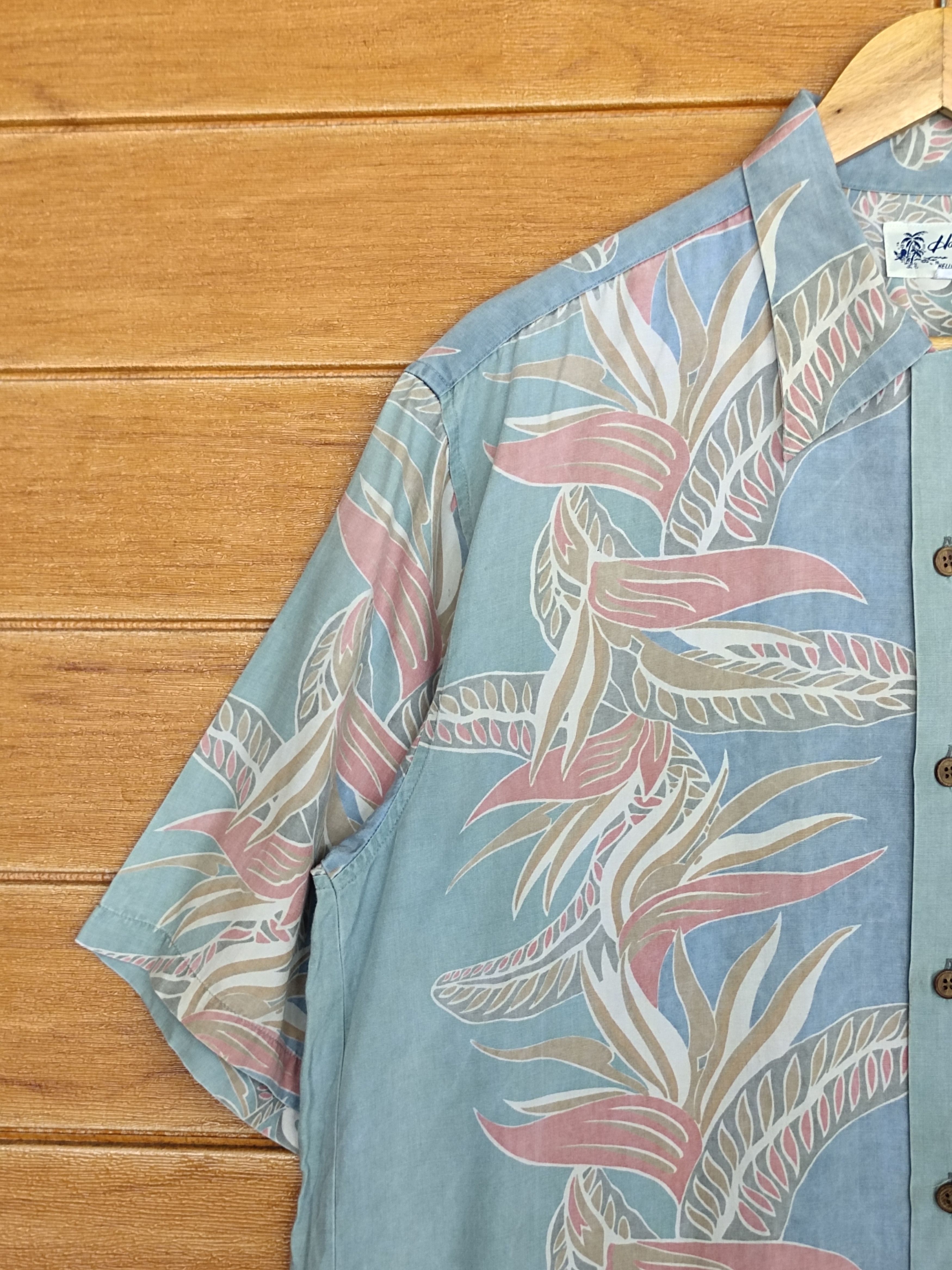 Japanese Brand Vintage Hawaiian Aloha Hello Tropical Sun Faded Rayon Shirt Size US L / EU 52-54 / 3 - 7 Thumbnail