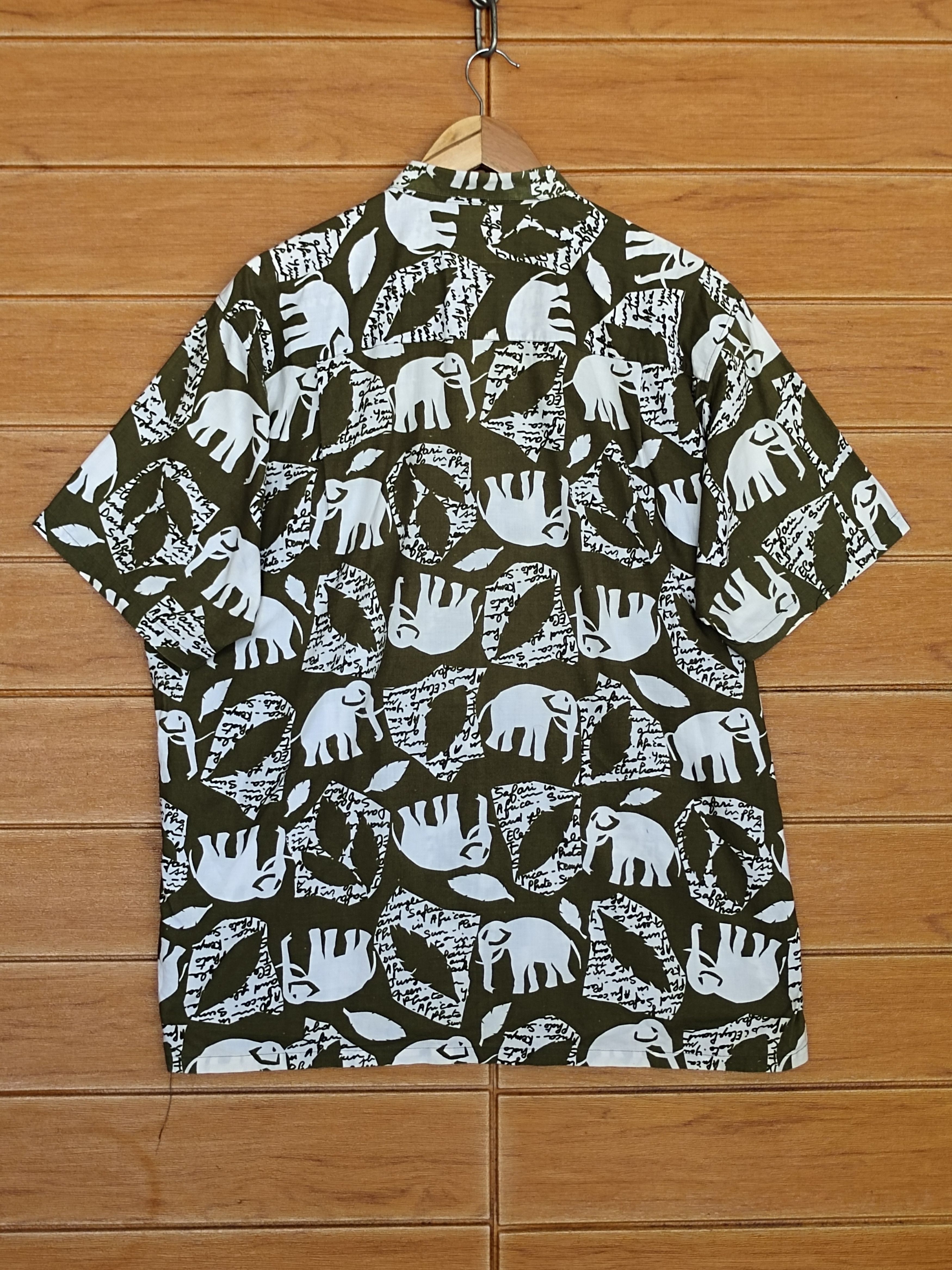 Junko Shimada Junchino By Junko Koshino Elephant Printed Double Pocket Size US L / EU 52-54 / 3 - 11 Thumbnail