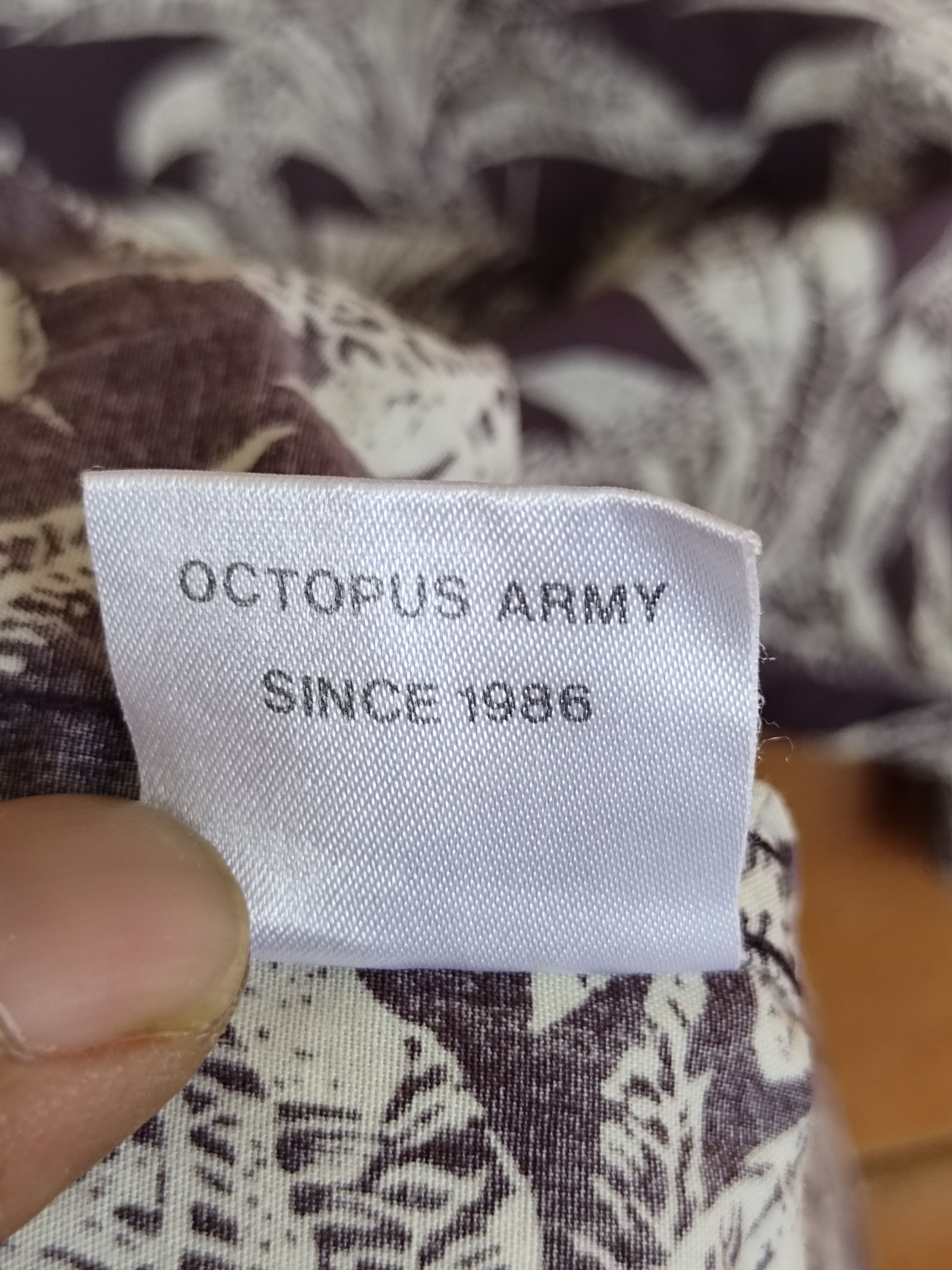 Octopus Vintage 90s Octopus Army "Banana Trees" Hawaiian Shirt Size US M / EU 48-50 / 2 - 14 Thumbnail