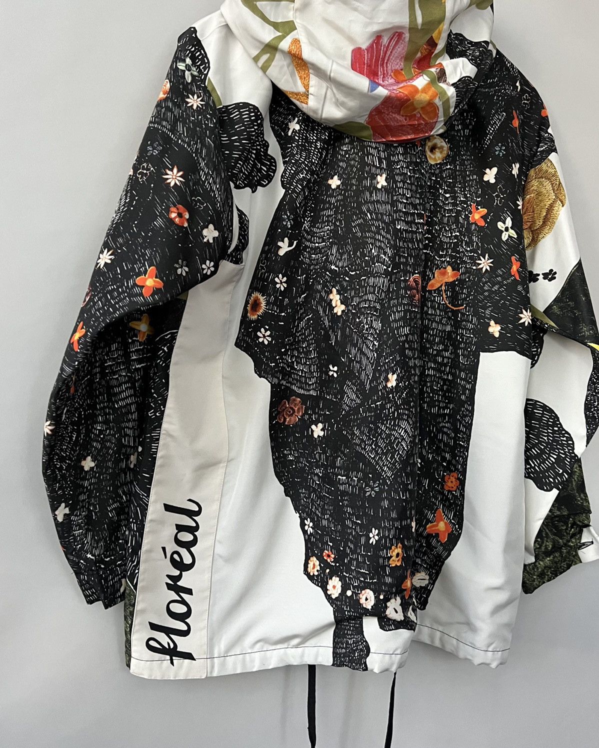 Prada AW16 Christophe Chemin Floreal Printed Hooded Jacket Size US M / EU 48-50 / 2 - 3 Thumbnail