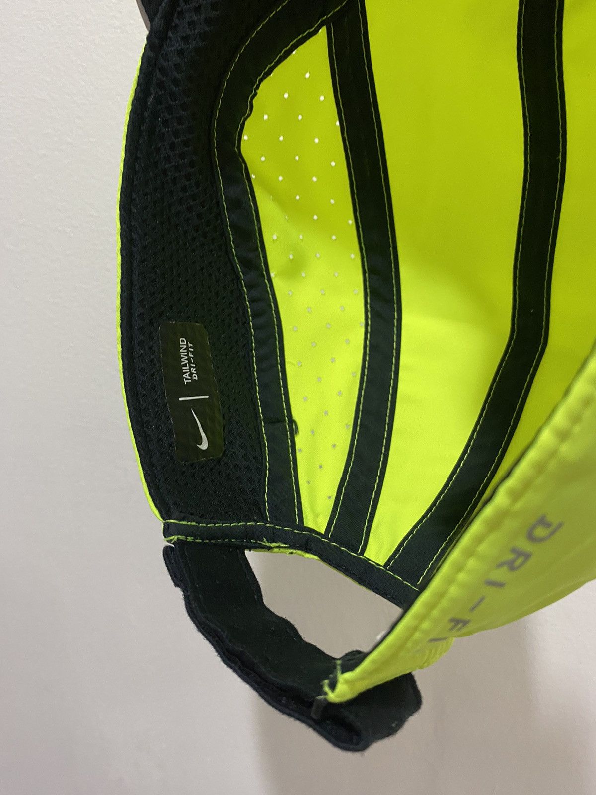 Nike Nike Trail Neon Hat Size ONE SIZE - 5 Thumbnail