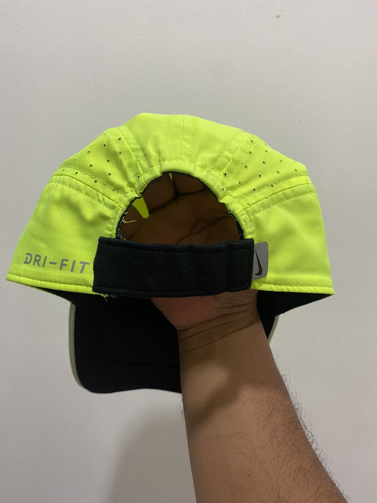 Nike Nike Trail Neon Hat Size ONE SIZE - 3 Thumbnail