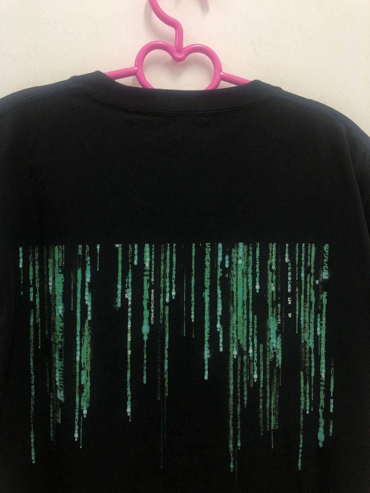 Japanese Brand Rare THE MATRIX x Uniqlo Sci Fi Movie Shirt Size US M / EU 48-50 / 2 - 6 Thumbnail