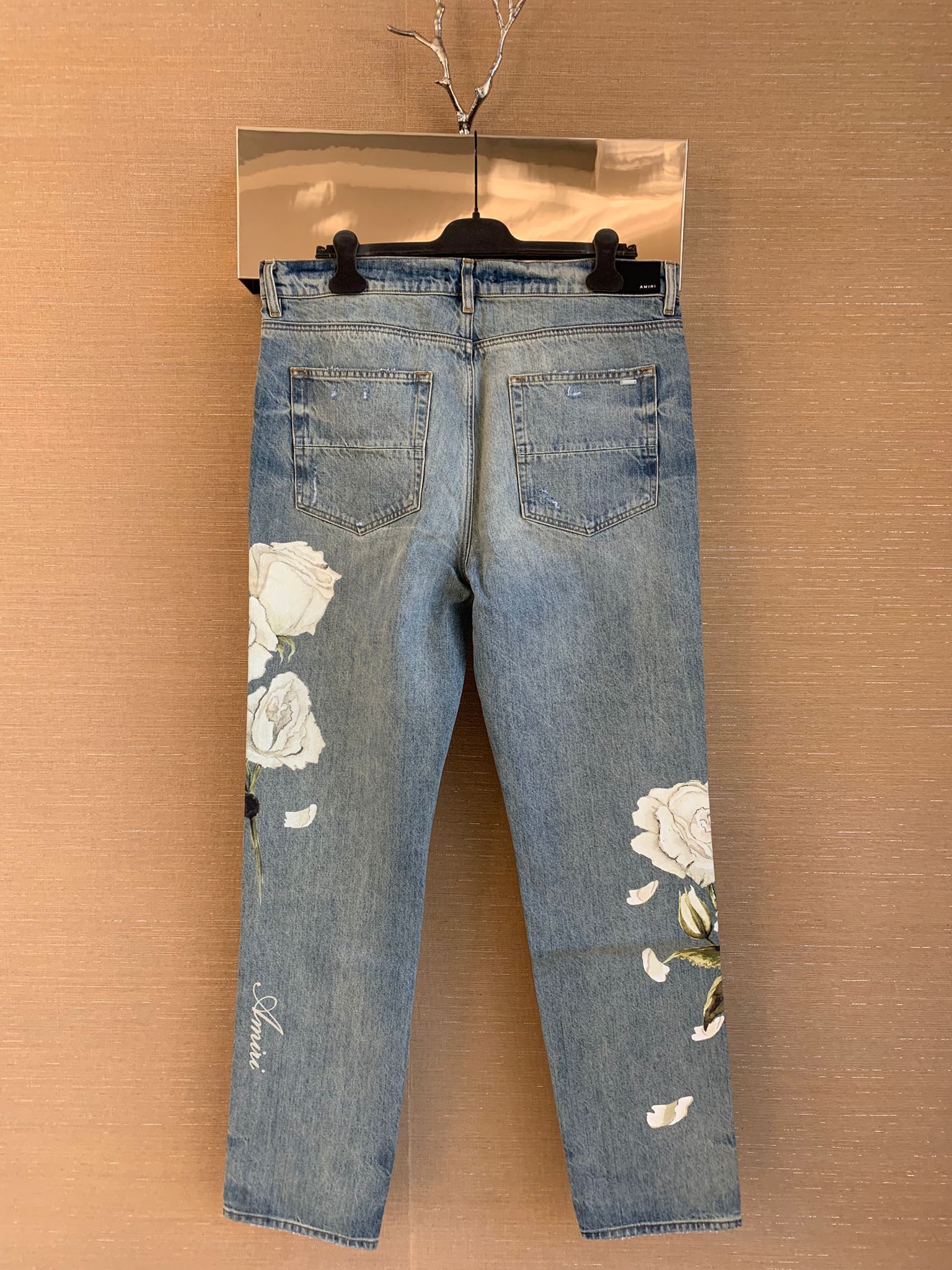 Amiri Floral Painted Relaxed Jean in Blue Size US 29 - 9 Thumbnail