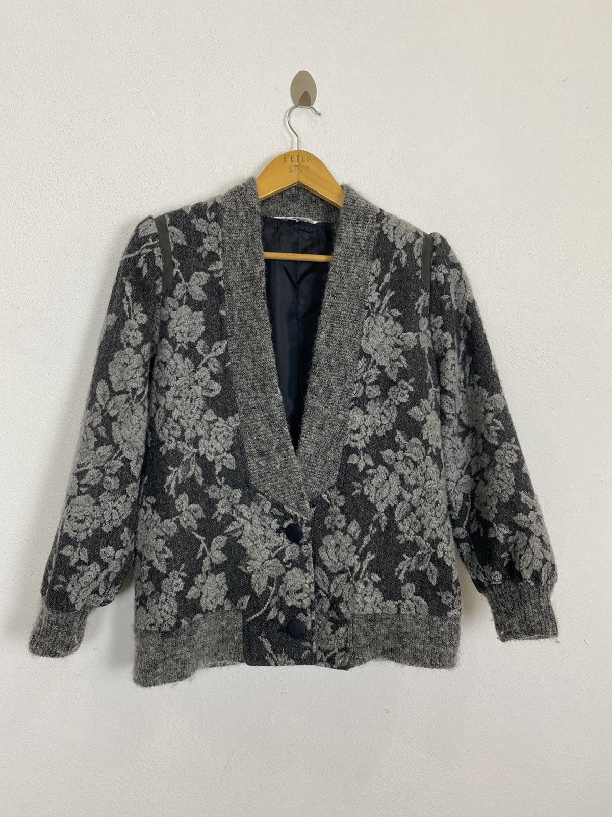 Japanese Brand PEARL FASHION FLOWER CARDIGAN NICE DESIGN Size US M / EU 48-50 / 2 - 2 Thumbnail