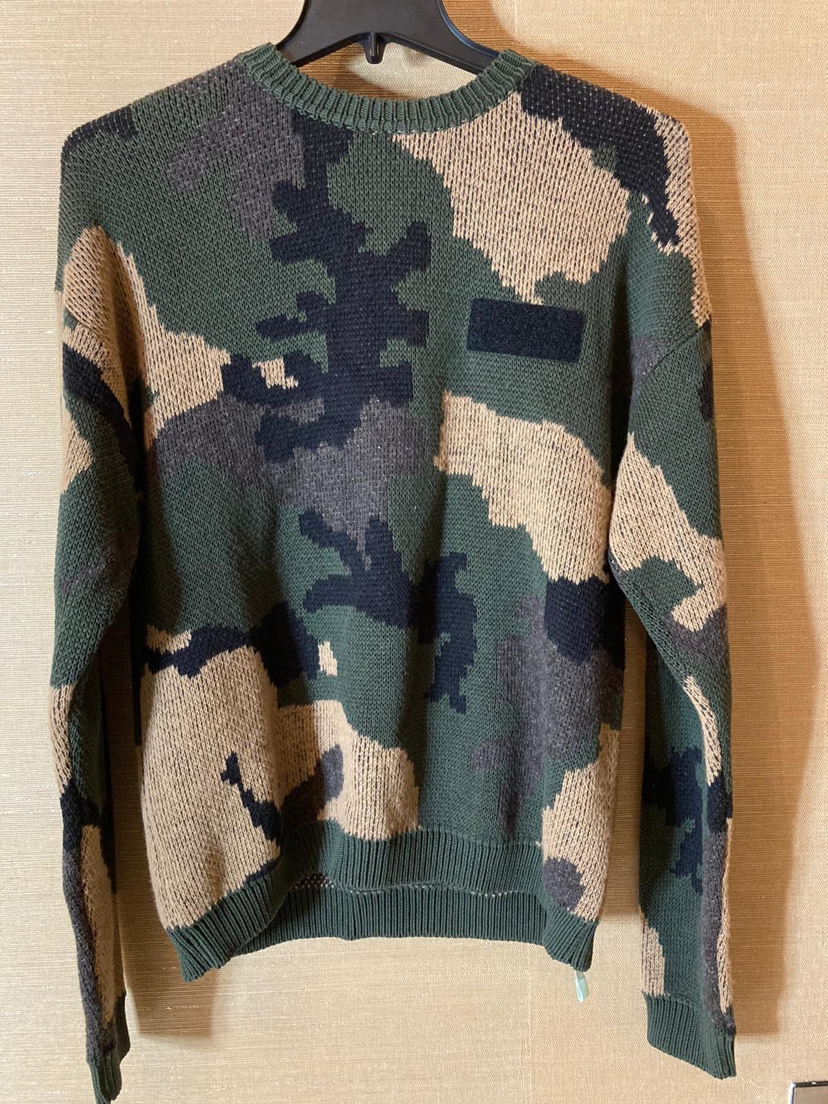 Off-White Knitwear in Camo Size US XS / EU 42 / 0 - 2 Thumbnail