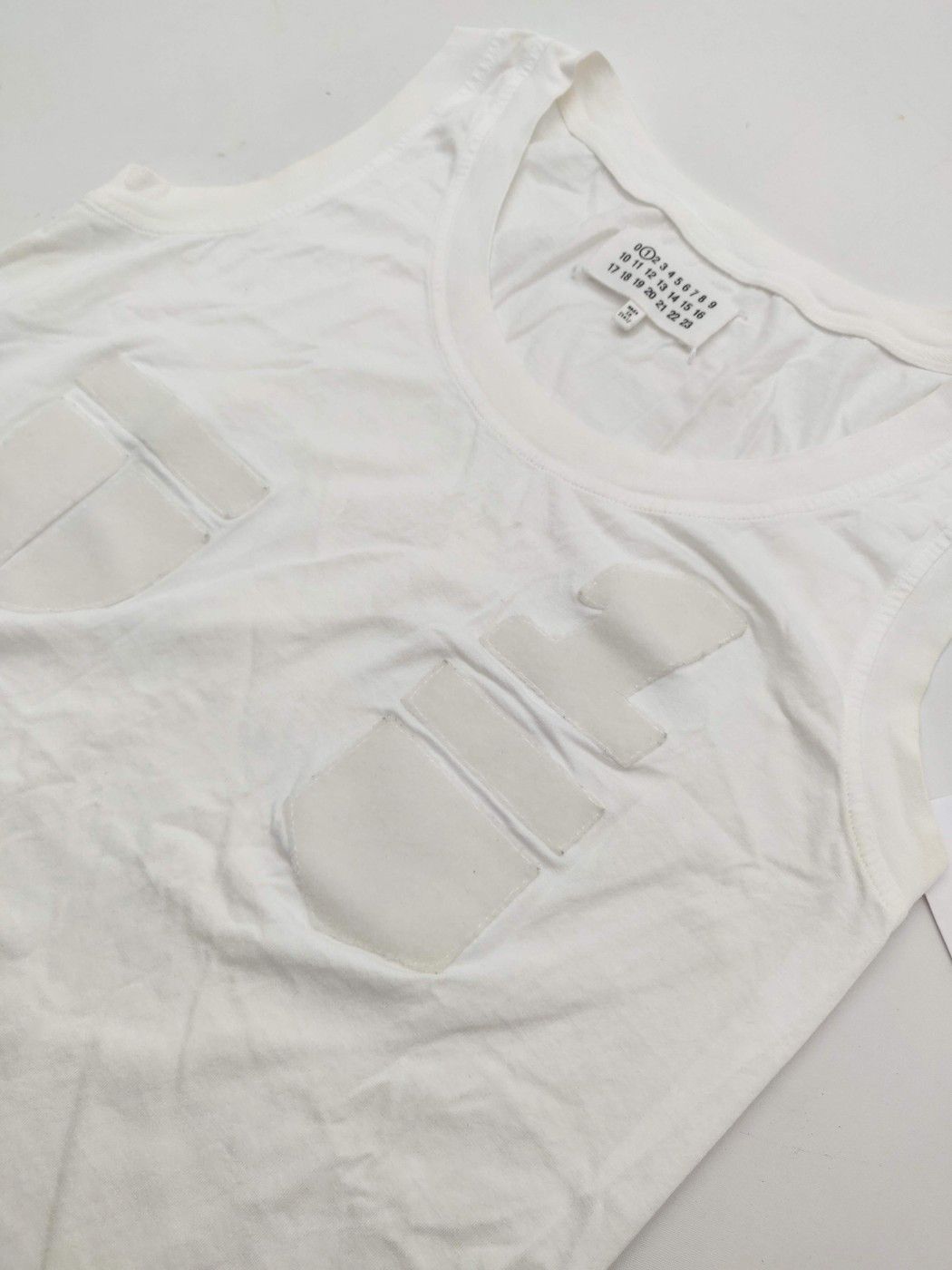 Maison Margiela ⚡️QUICK SALE⚡️2014 Maison Margiela White Velcro Tank Size S / US 4 / IT 40 - 2 Thumbnail