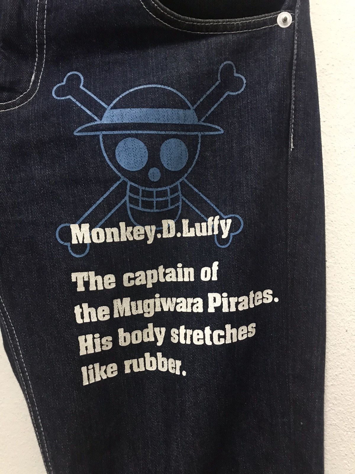 Anime ONE PIECE MUGIWARA PIRATES Size US 34 / EU 50 - 13 Thumbnail
