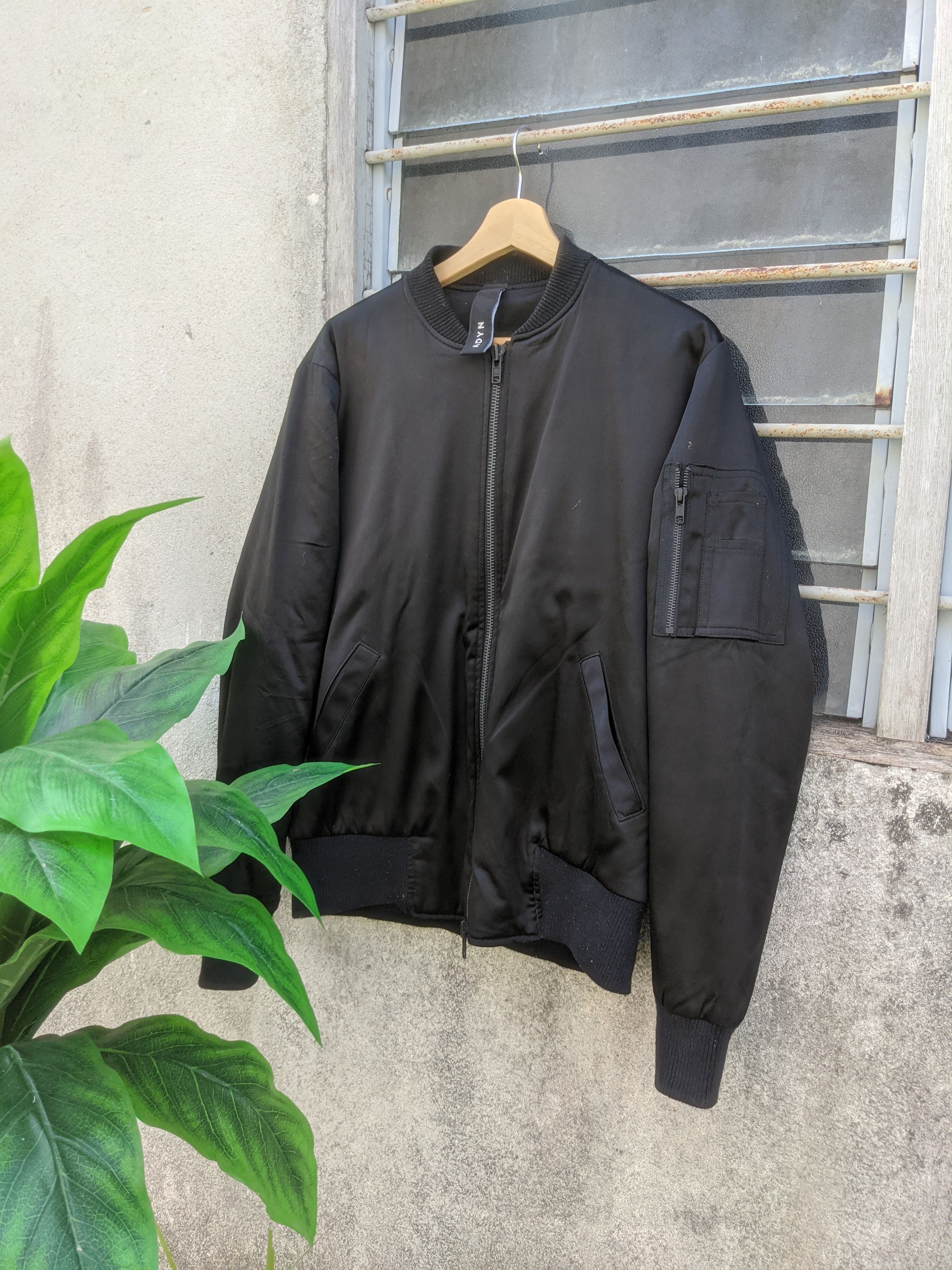 Adyn ⚡️Steals⚡️Adyn Satin Bombers Jacket Size US S / EU 44-46 / 1 - 1 Thumbnail