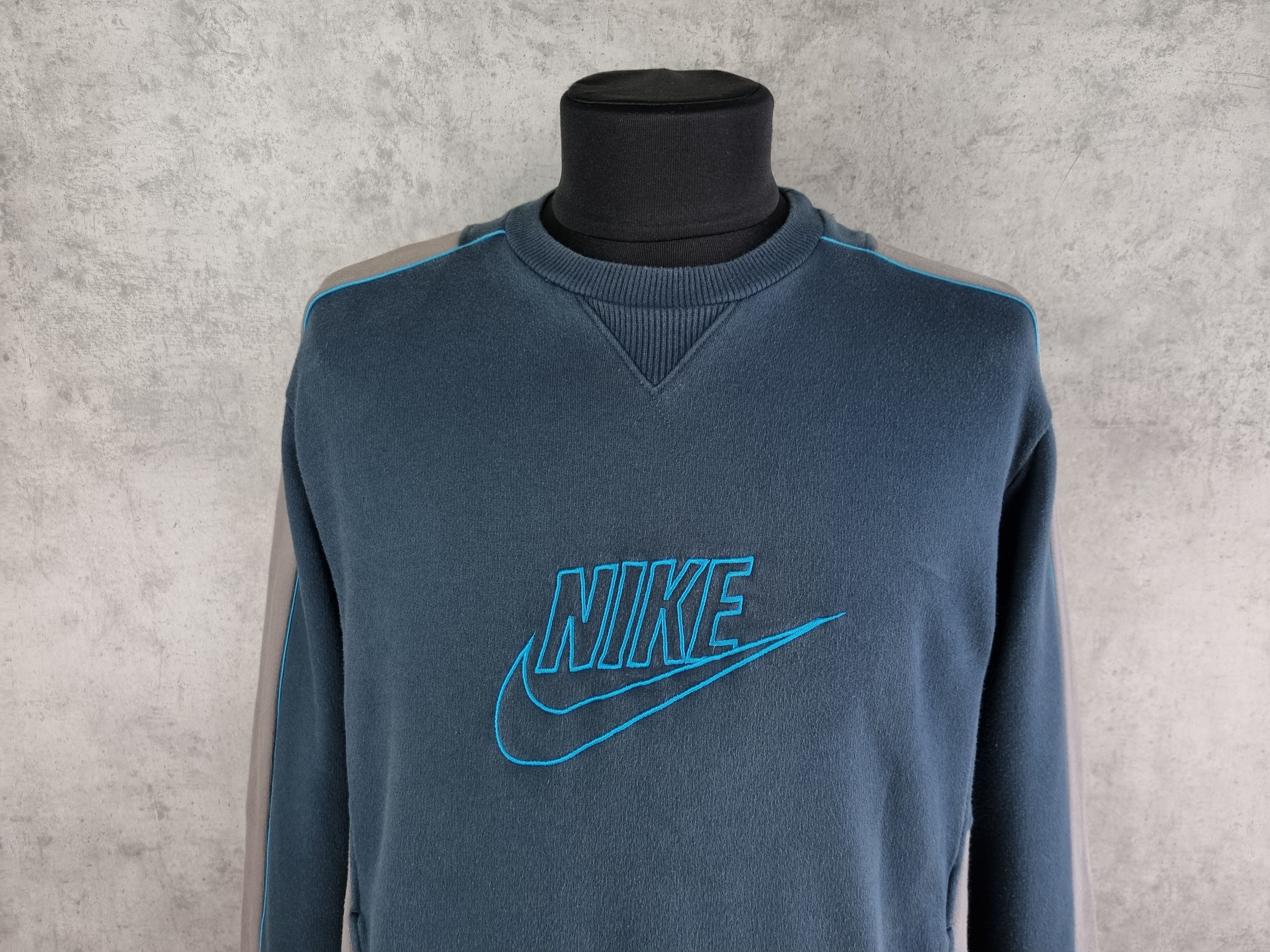 Nike × Vintage 90s Faded NIKE Embroidery swoosh 2 pockets sweatshirt Size US L / EU 52-54 / 3 - 2 Thumbnail