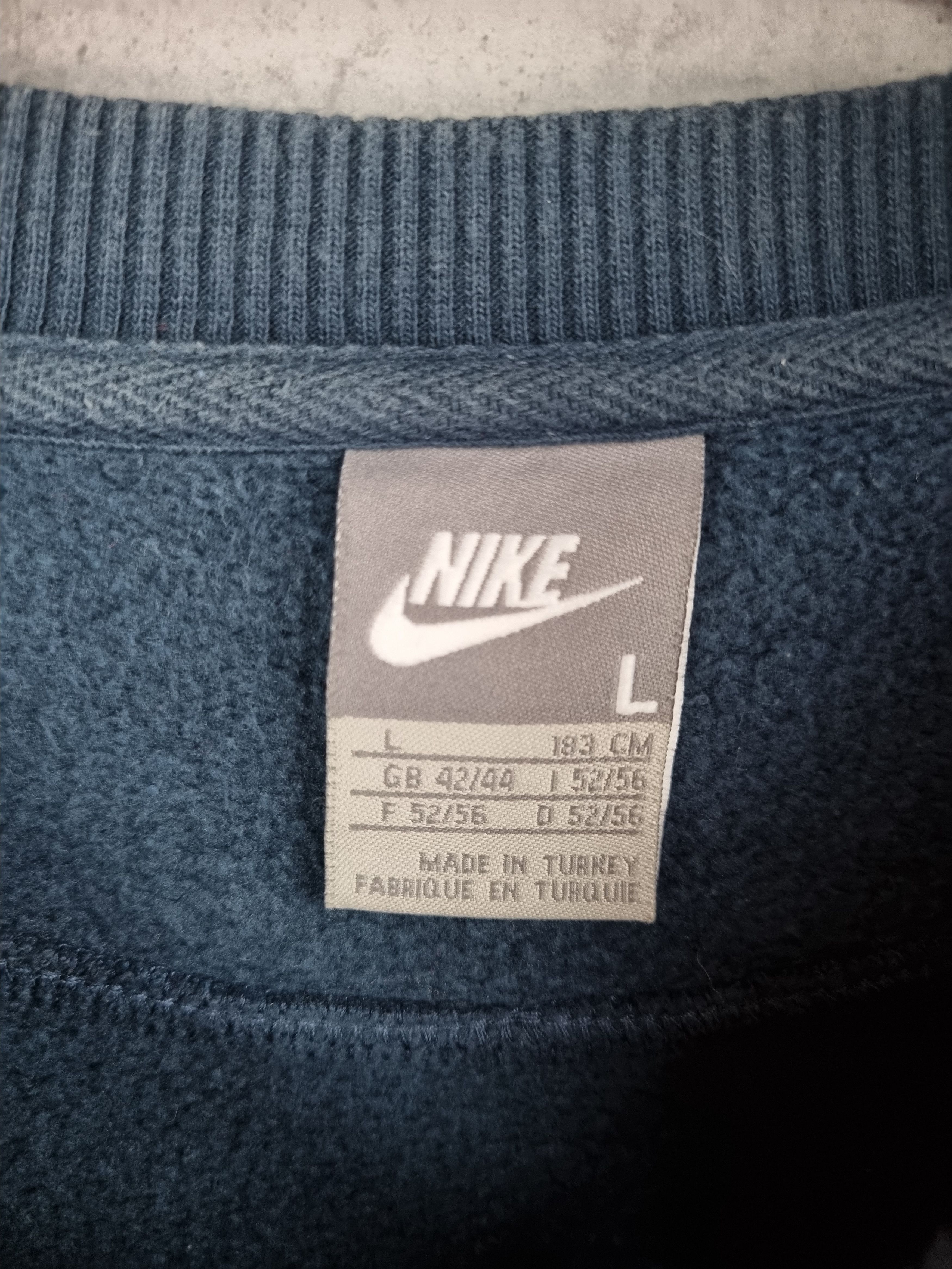 Nike × Vintage 90s Faded NIKE Embroidery swoosh 2 pockets sweatshirt Size US L / EU 52-54 / 3 - 10 Thumbnail