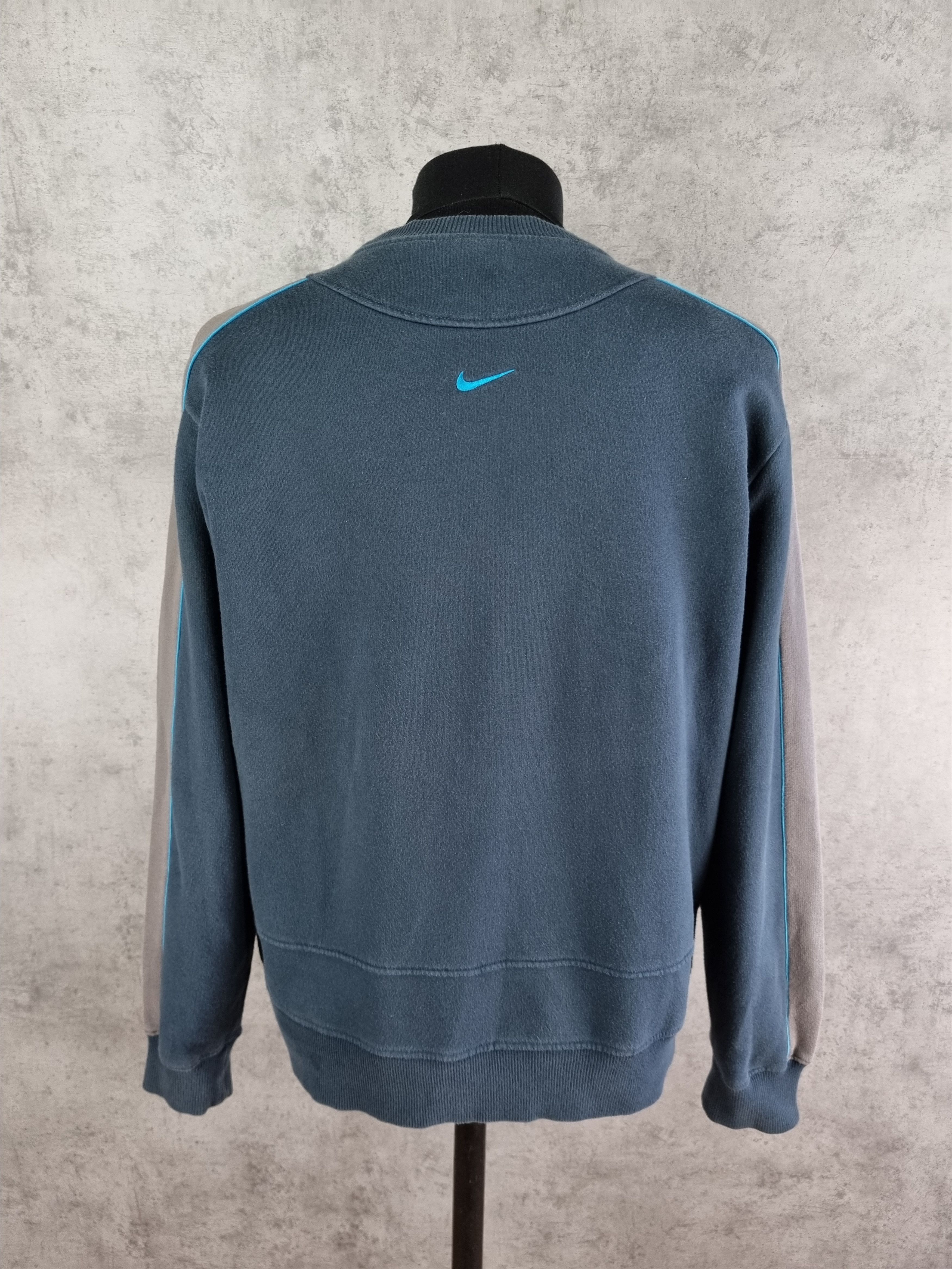 Nike × Vintage 90s Faded NIKE Embroidery swoosh 2 pockets sweatshirt Size US L / EU 52-54 / 3 - 6 Thumbnail