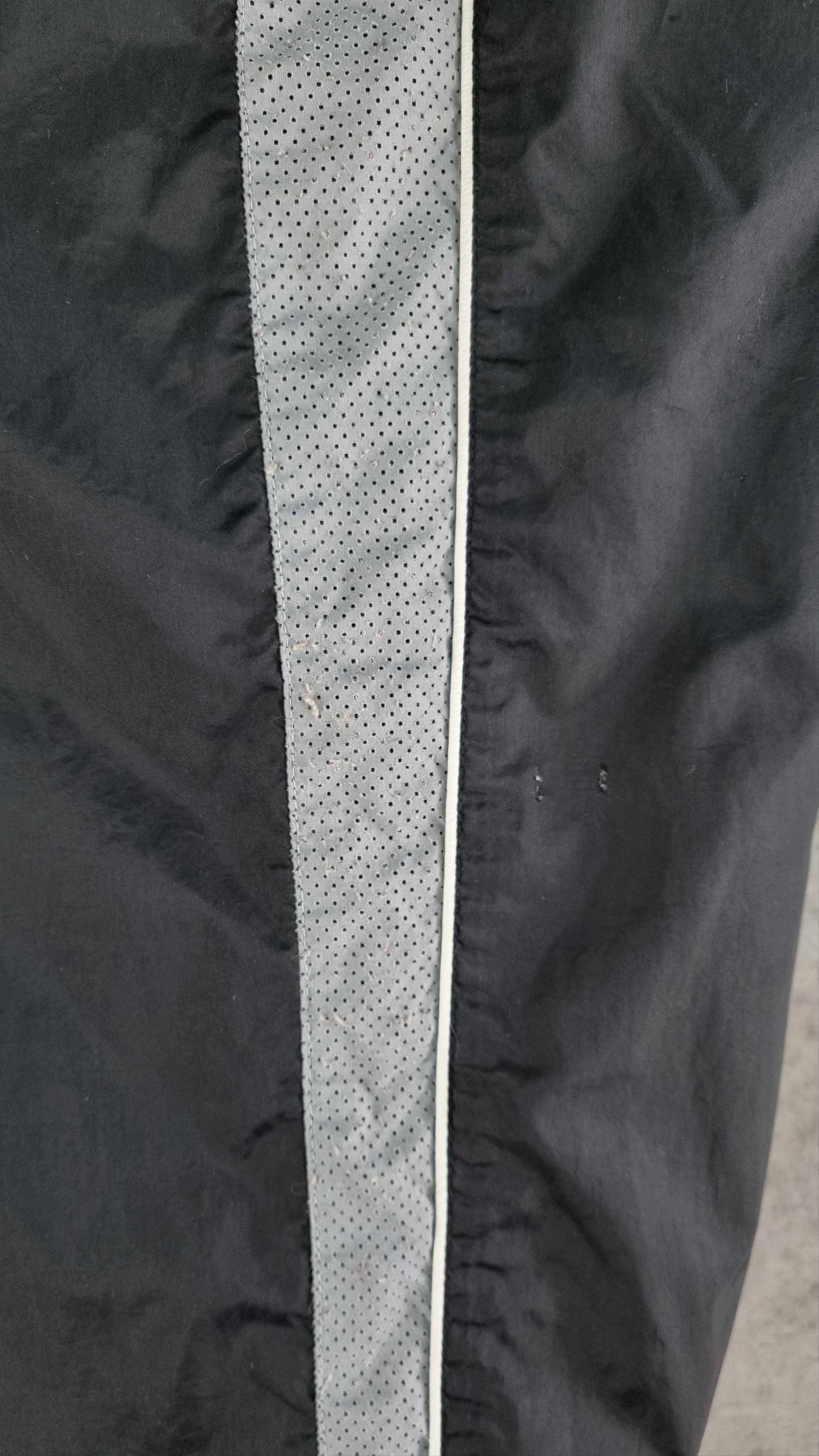 Nike × Vintage Vintage 90s NIKE Swoosh Sport Track Pants Nylon Black Size US 32 / EU 48 - 18 Thumbnail