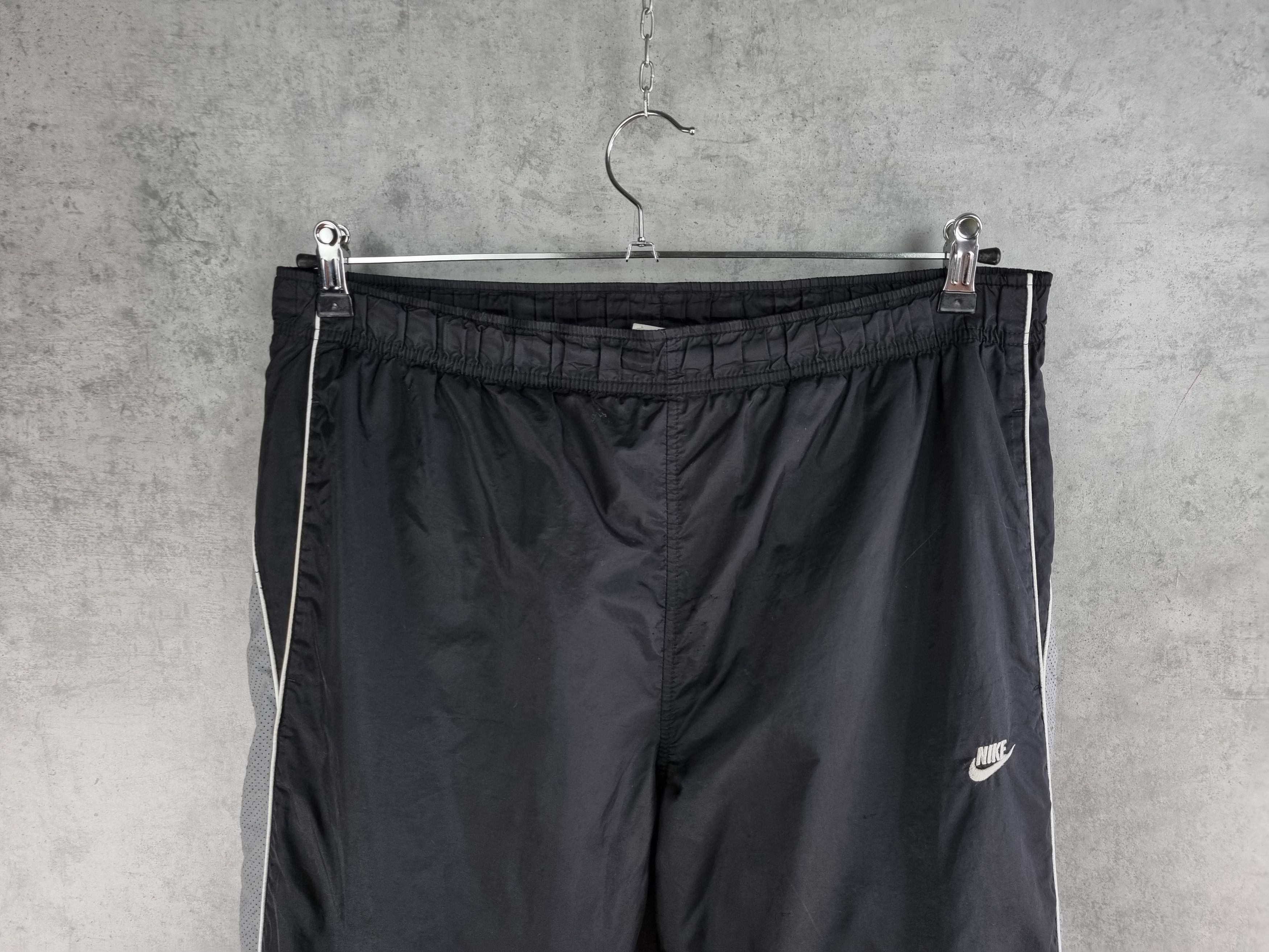 Nike × Vintage Vintage 90s NIKE Swoosh Sport Track Pants Nylon Black Size US 32 / EU 48 - 20 Thumbnail