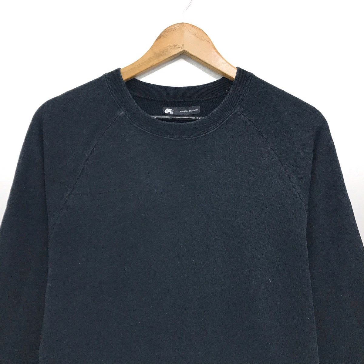 Nike × Vintage Vintage Nike SB Nike Sweatshirt Nike Swoosh Nike Size US M / EU 48-50 / 2 - 2 Thumbnail