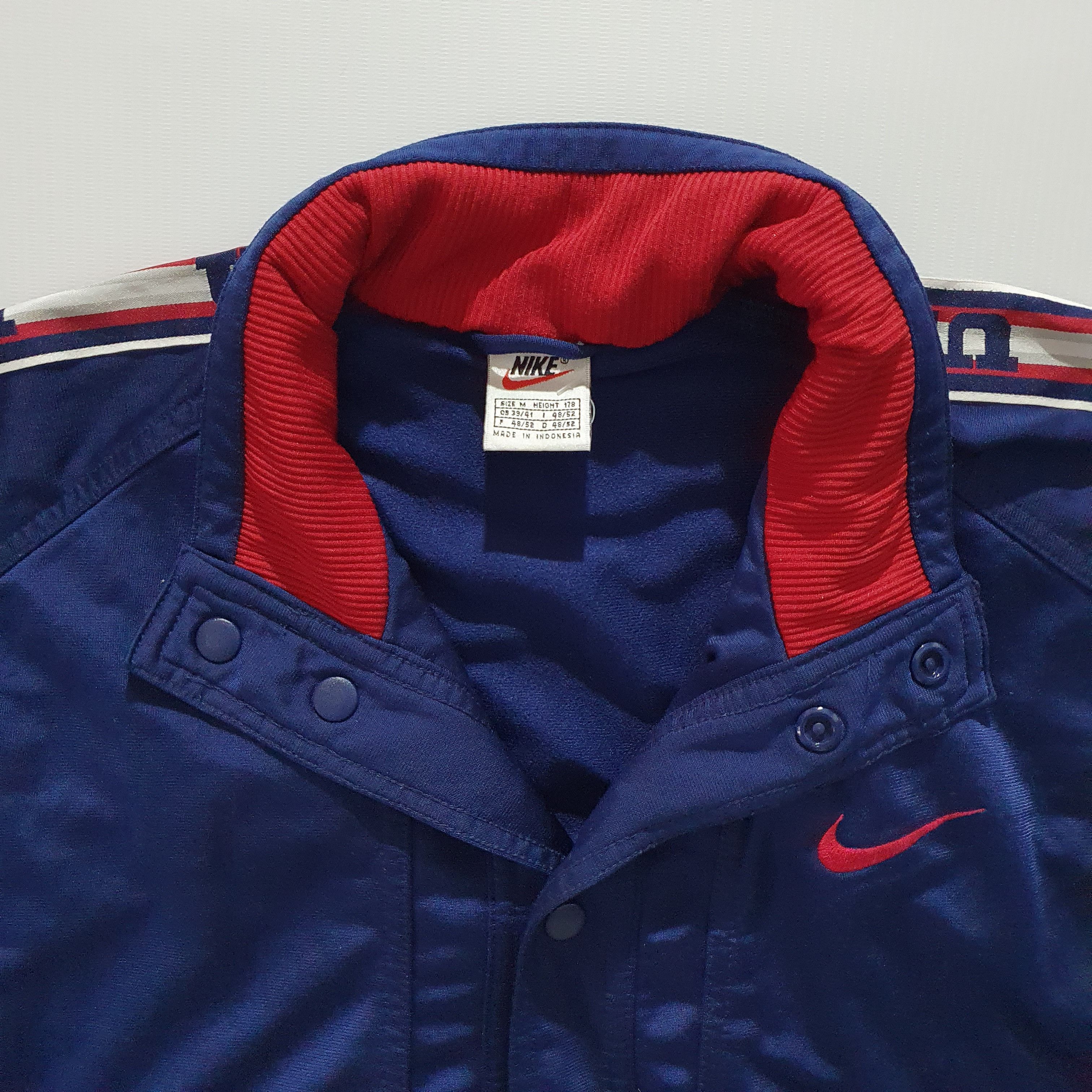 Nike Rare 90s Nike USA Side Tape Short sleeve shirt swoosh Size US M / EU 48-50 / 2 - 4 Thumbnail