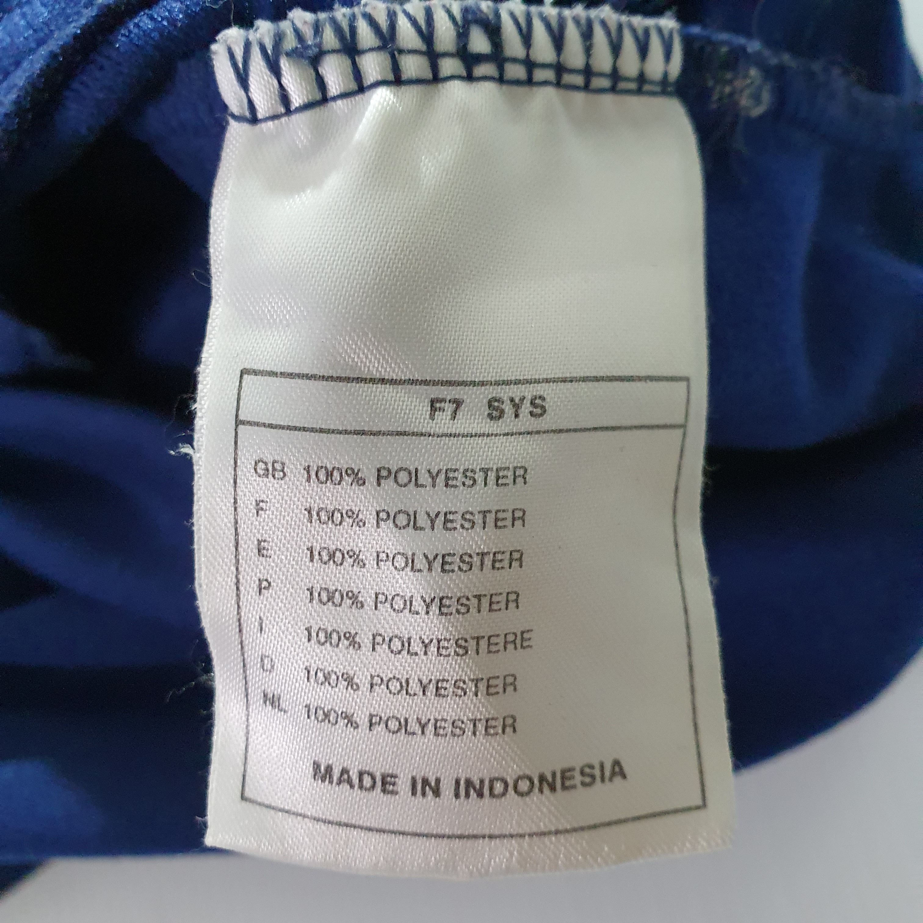 Nike Rare 90s Nike USA Side Tape Short sleeve shirt swoosh Size US M / EU 48-50 / 2 - 9 Thumbnail