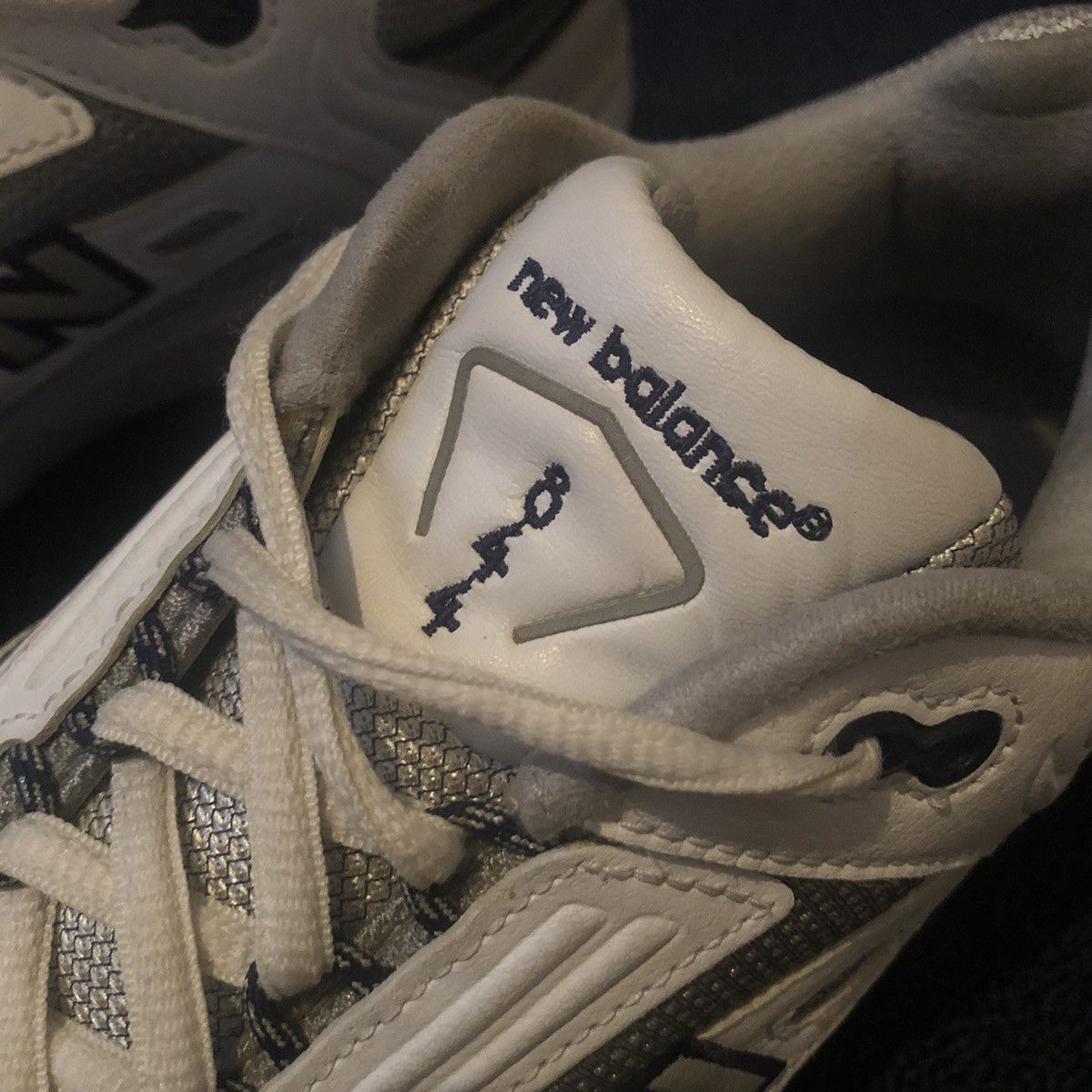 New Balance Vintage 1990s New Balance 844 Mens Abzorb Running Shoes Size US 9 / EU 42 - 10 Thumbnail