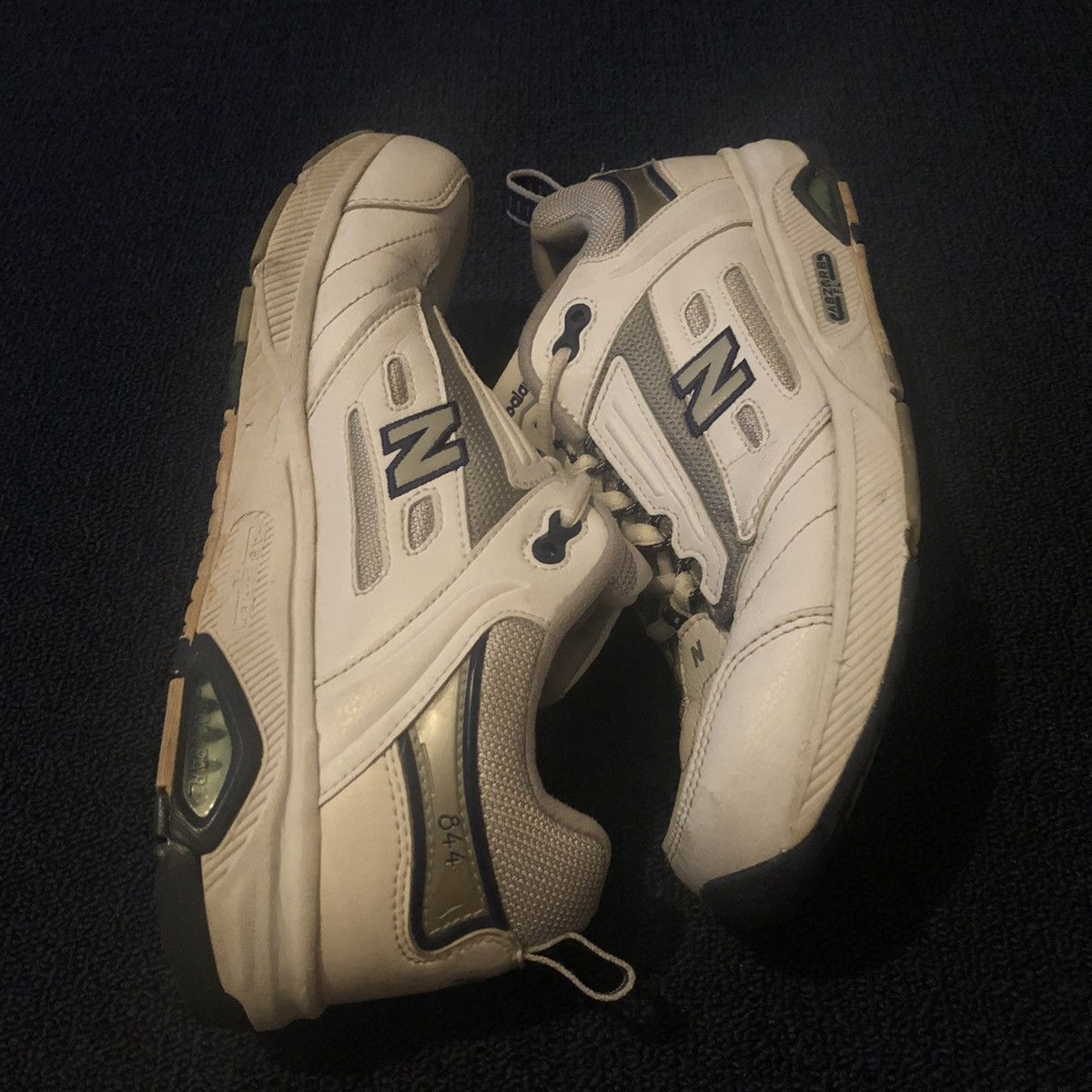 New Balance Vintage 1990s New Balance 844 Mens Abzorb Running Shoes Size US 9 / EU 42 - 2 Thumbnail