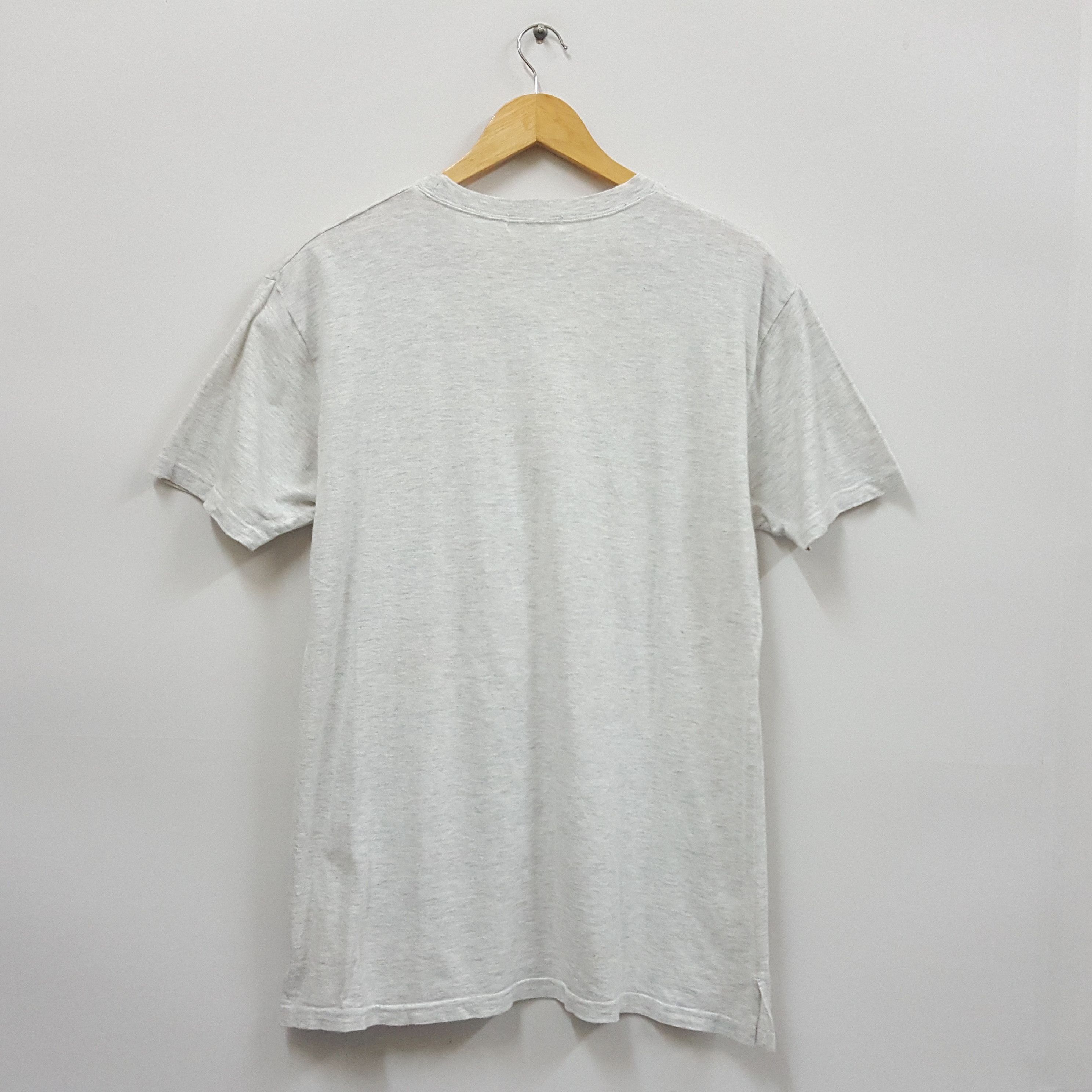 Cartoon Network × Disney Vintage DUMBO fastasy adventure cartoon Disney t-shirt Size US L / EU 52-54 / 3 - 4 Thumbnail
