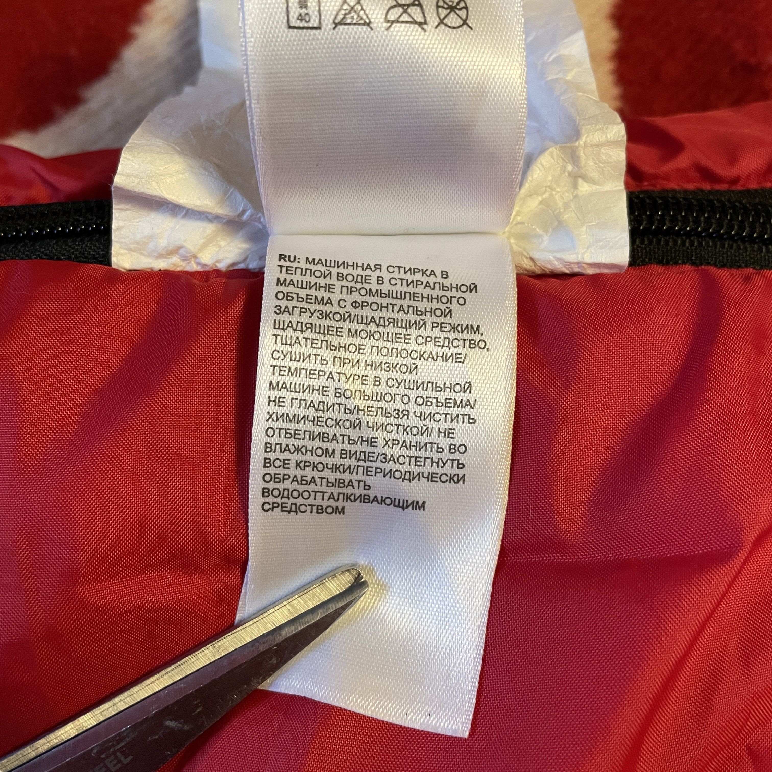 Supreme × The North Face Supreme x TNF - Dolomite Sleeping Bag 2011 Red RARE Size ONE SIZE - 22 Thumbnail