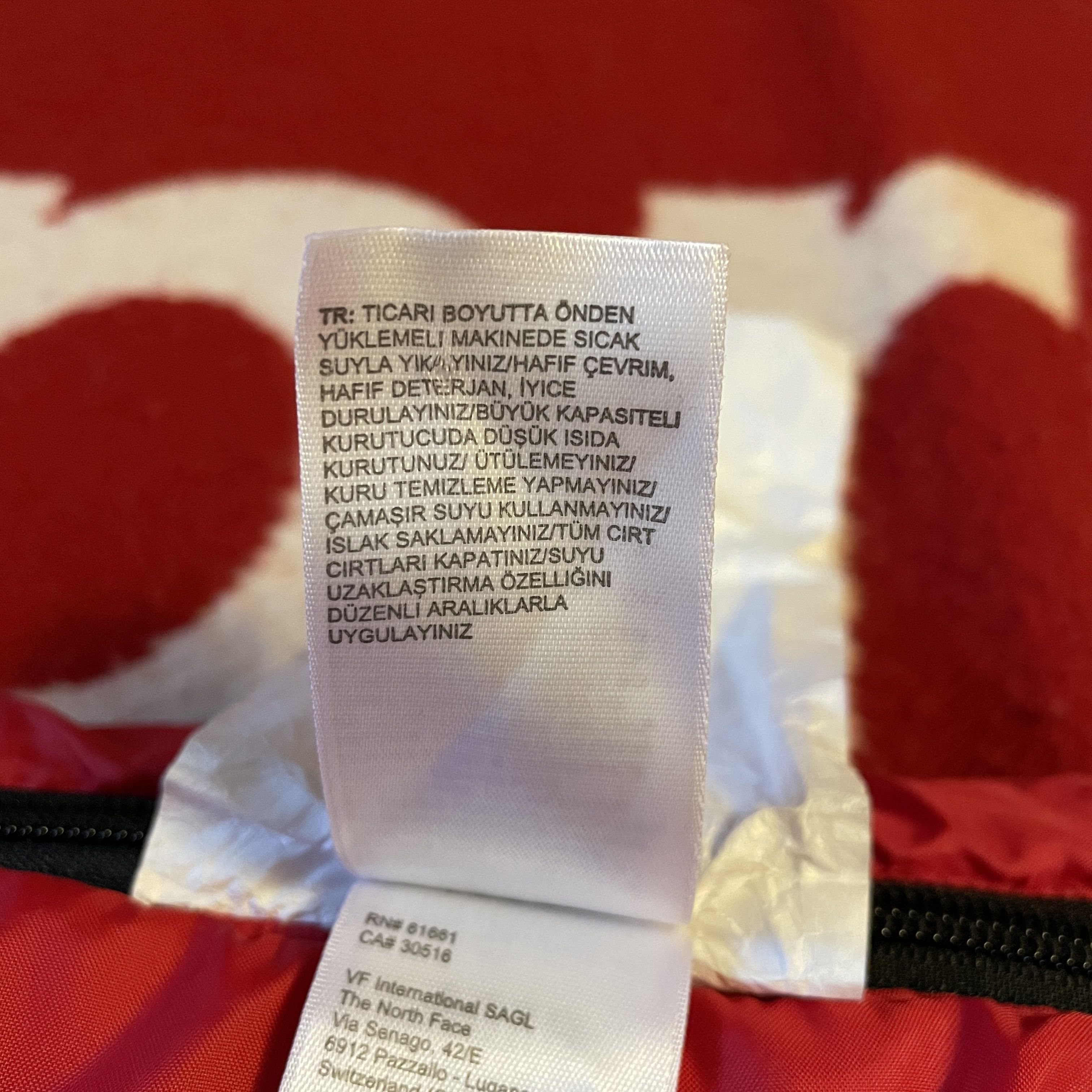 Supreme × The North Face Supreme x TNF - Dolomite Sleeping Bag 2011 Red RARE Size ONE SIZE - 21 Thumbnail