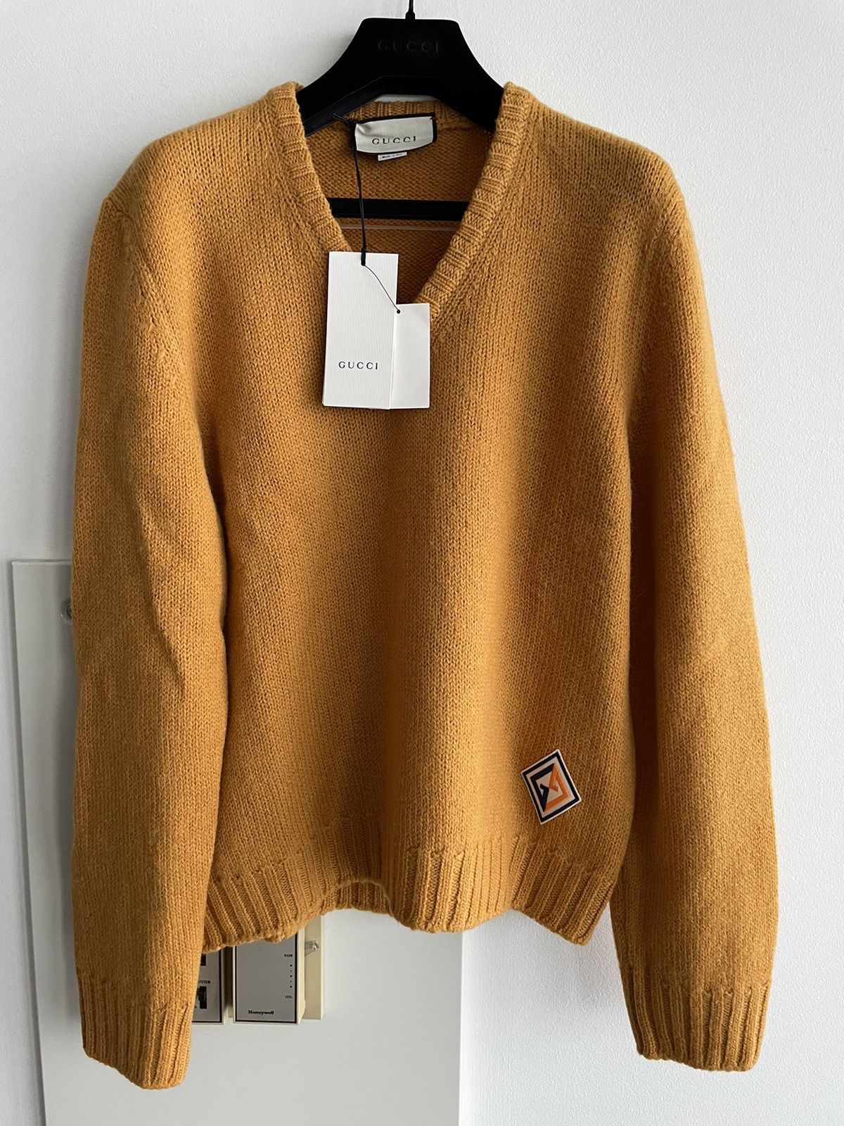 Gucci $2k Value Super Runway Gucci Sweater Brand New Size US L / EU 52-54 / 3 - 15 Thumbnail