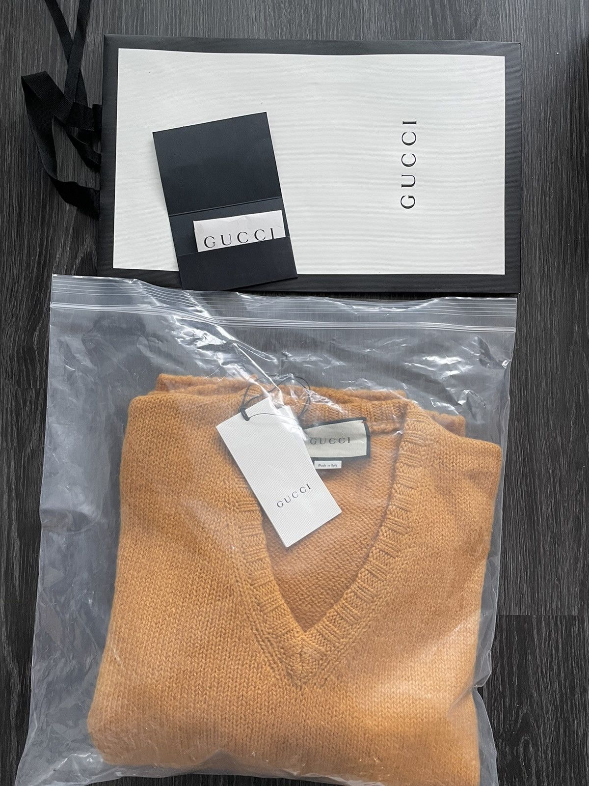 Gucci $2k Value Super Runway Gucci Sweater Brand New Size US L / EU 52-54 / 3 - 2 Thumbnail