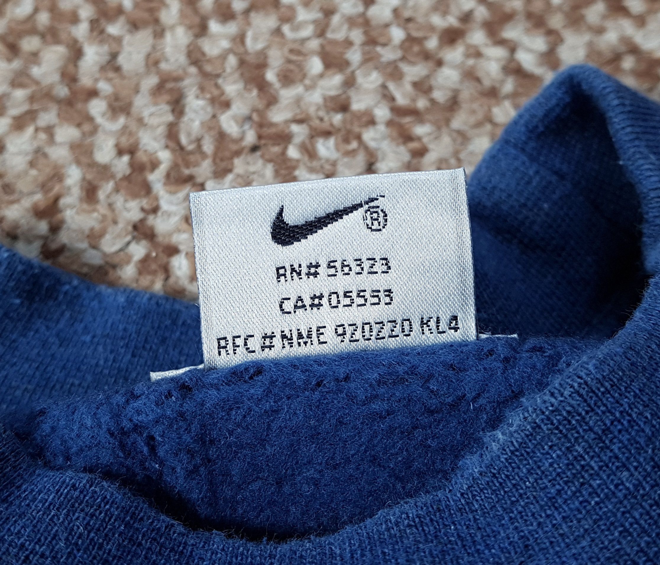 Nike Nike Y2K Vintage Sweatshirt Crewneck Swoosh size M Size US M / EU 48-50 / 2 - 10 Thumbnail
