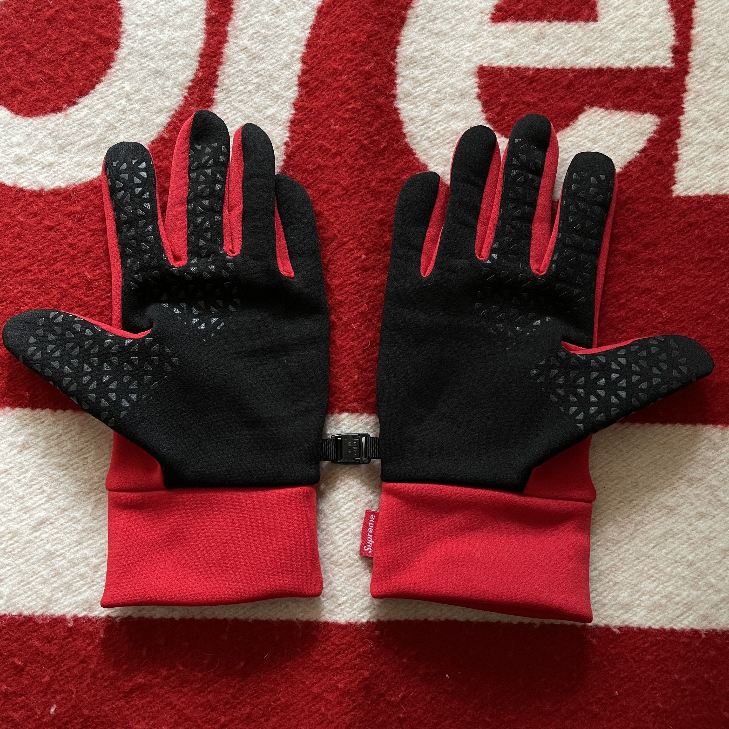 Supreme × The North Face Supreme x TNF - E-TIP Bandana Gloves F/W14 2014 Size ONE SIZE - 2 Thumbnail