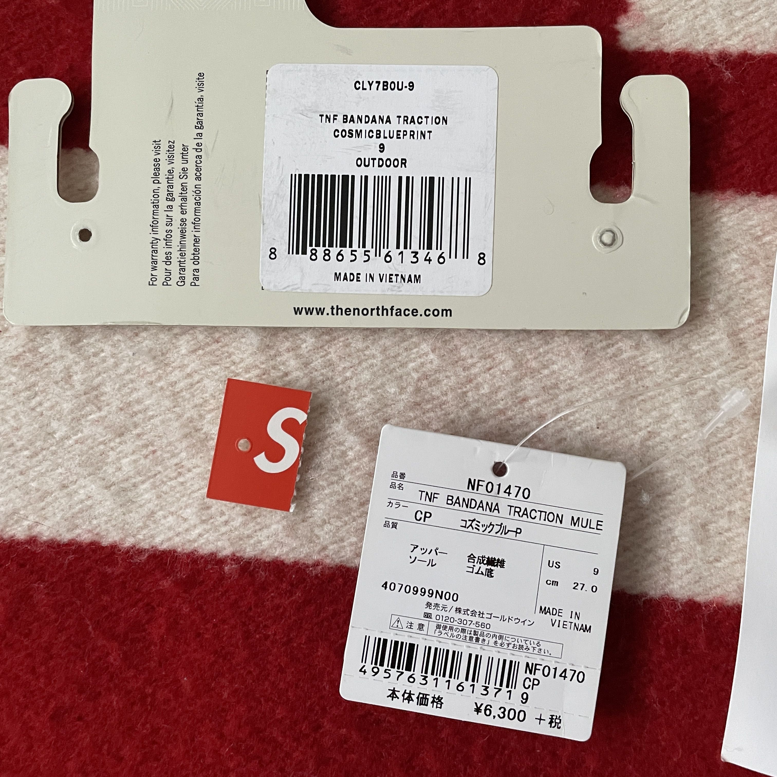 Supreme × The North Face *DS OG ALL* Bandana Traction Mule Slippers F/W14 Navy Size US 9 / EU 42 - 14 Thumbnail