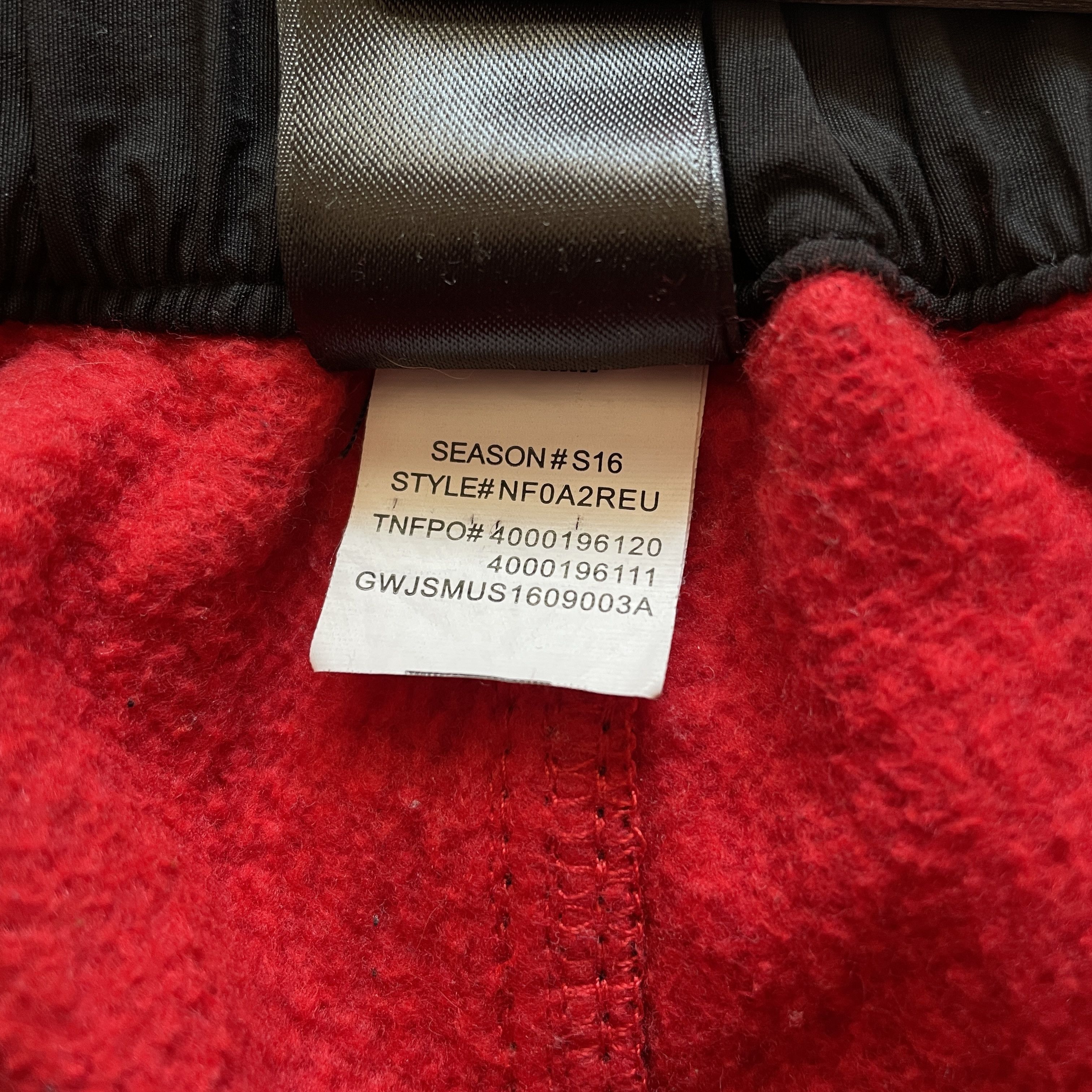 Supreme × The North Face Supreme x TNF - Steep Tech Sweatpants F/W16 2016 Red Size US 30 / EU 46 - 20 Thumbnail