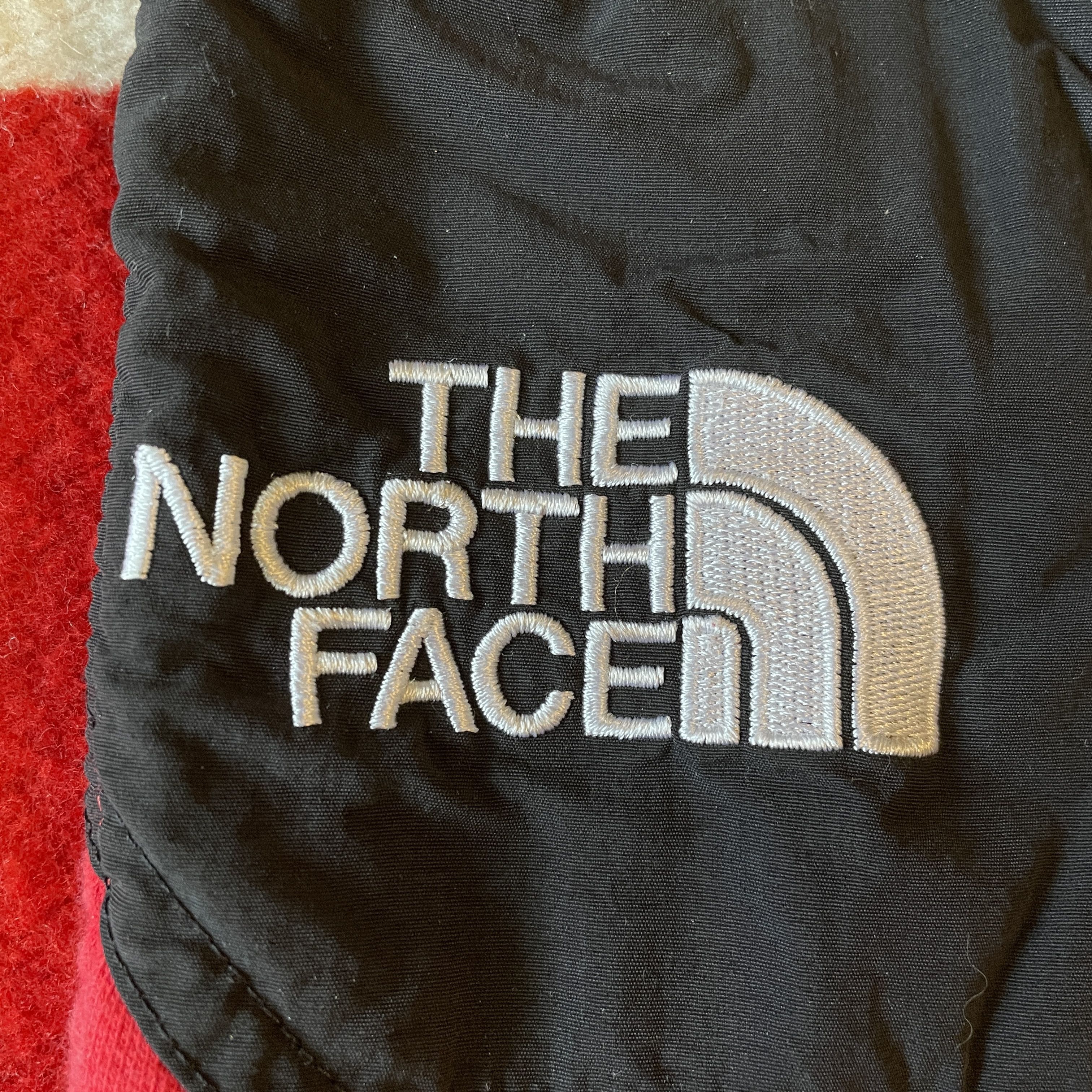 Supreme × The North Face Supreme x TNF - Steep Tech Sweatpants F/W16 2016 Red Size US 30 / EU 46 - 2 Thumbnail
