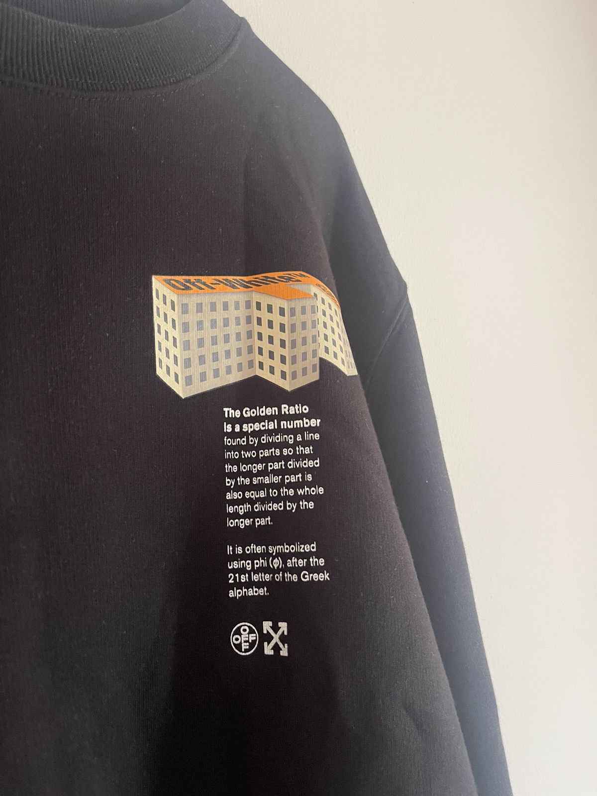 Off-White Off white F building Rationalism Crewneck Size US M / EU 48-50 / 2 - 3 Thumbnail