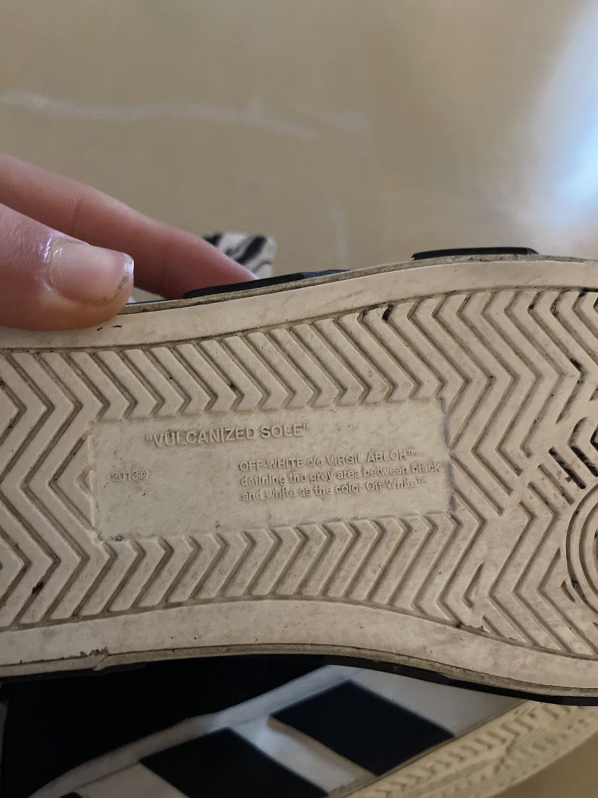 Off-White Off white Vulcanized mid top sneakers Size US 8 / EU 41 - 6 Thumbnail