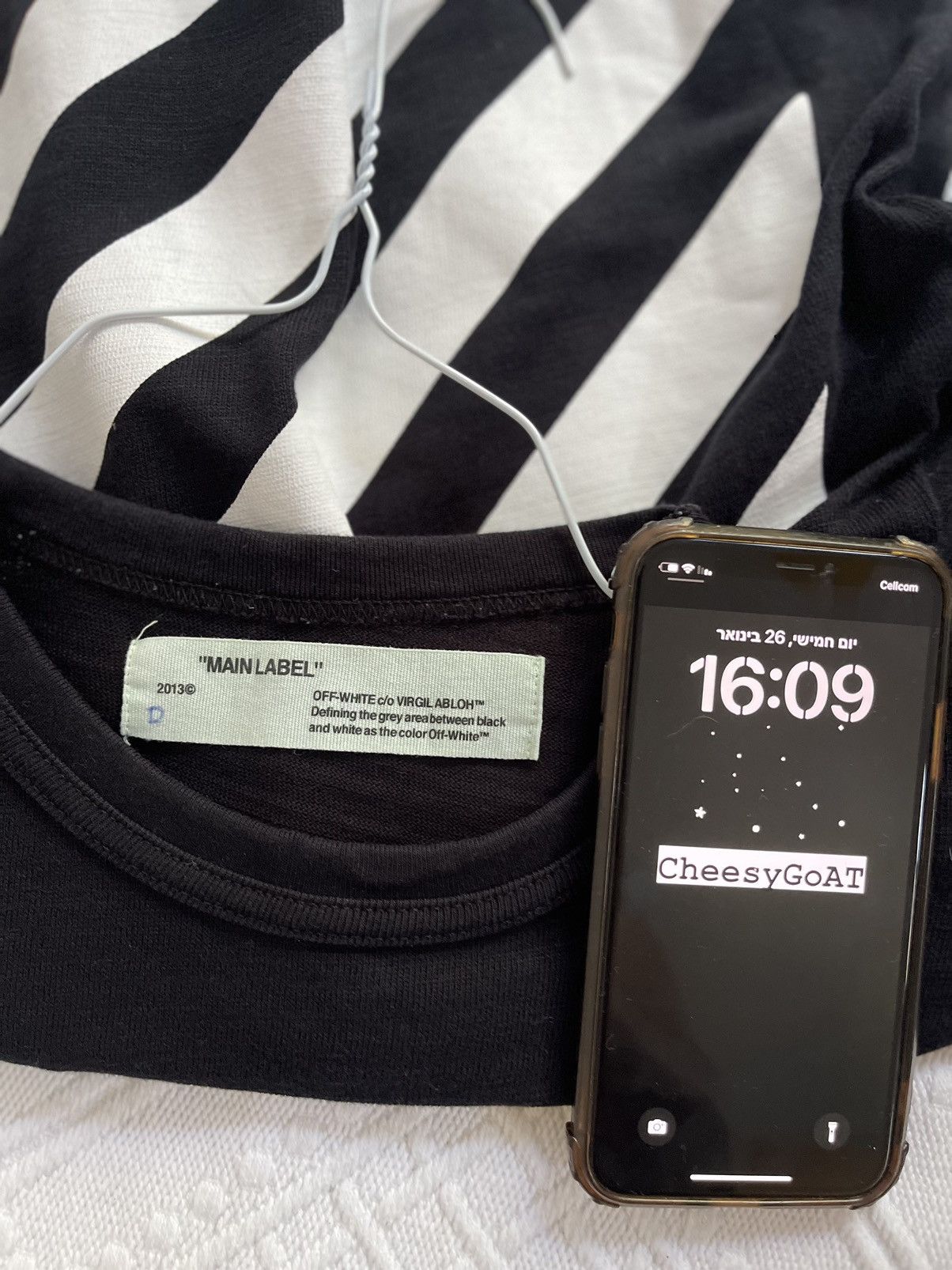 Off-White Off white Caravaggio Long sleeve TEE Size US S / EU 44-46 / 1 - 11 Thumbnail