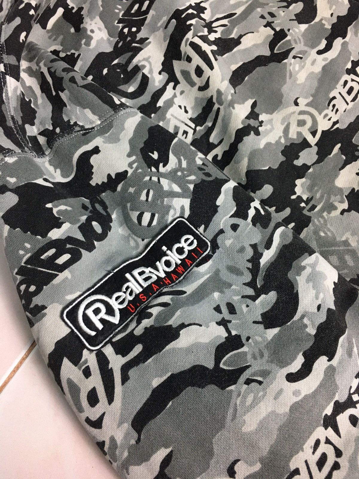 Japanese Brand Real B Voice Big Logo Camouflage Hoodie Bape Inspired Size US L / EU 52-54 / 3 - 9 Thumbnail
