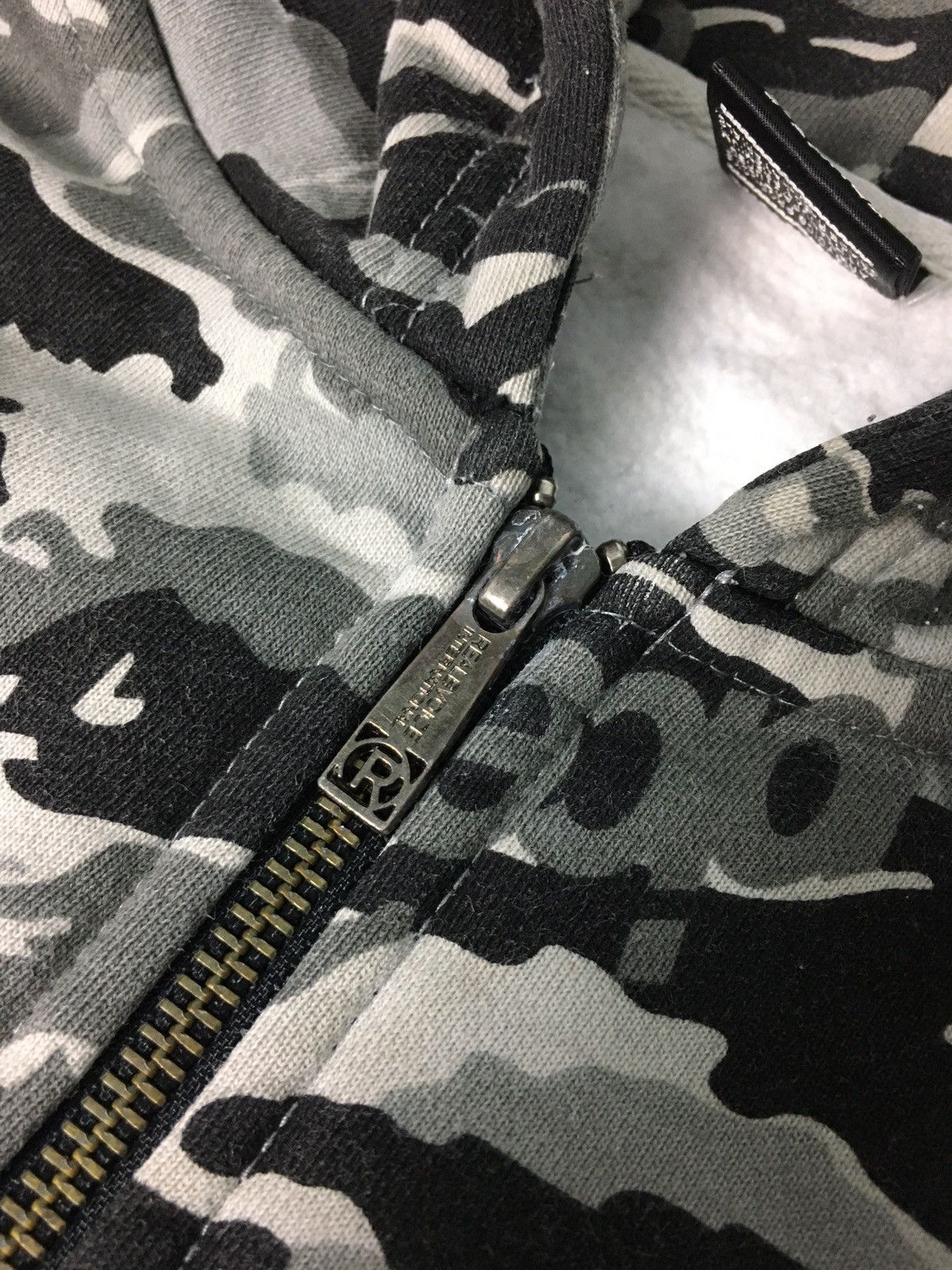 Japanese Brand Real B Voice Big Logo Camouflage Hoodie Bape Inspired Size US L / EU 52-54 / 3 - 15 Thumbnail
