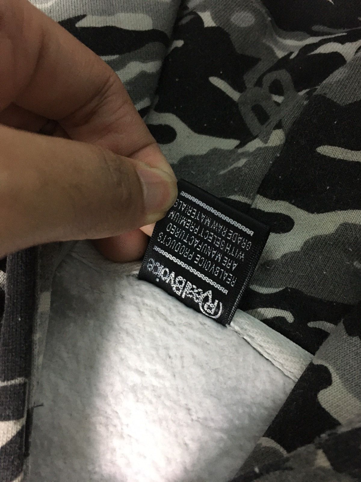 Japanese Brand Real B Voice Big Logo Camouflage Hoodie Bape Inspired Size US L / EU 52-54 / 3 - 14 Thumbnail