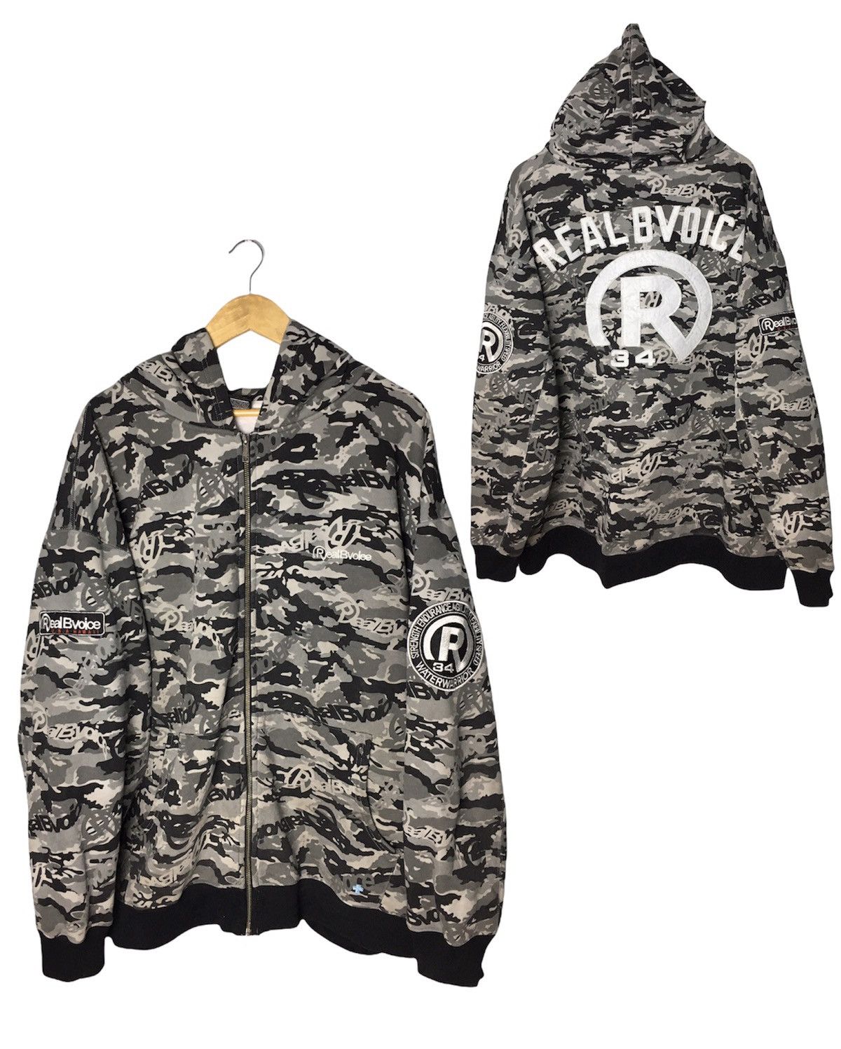 Japanese Brand Real B Voice Big Logo Camouflage Hoodie Bape Inspired Size US L / EU 52-54 / 3 - 1 Thumbnail
