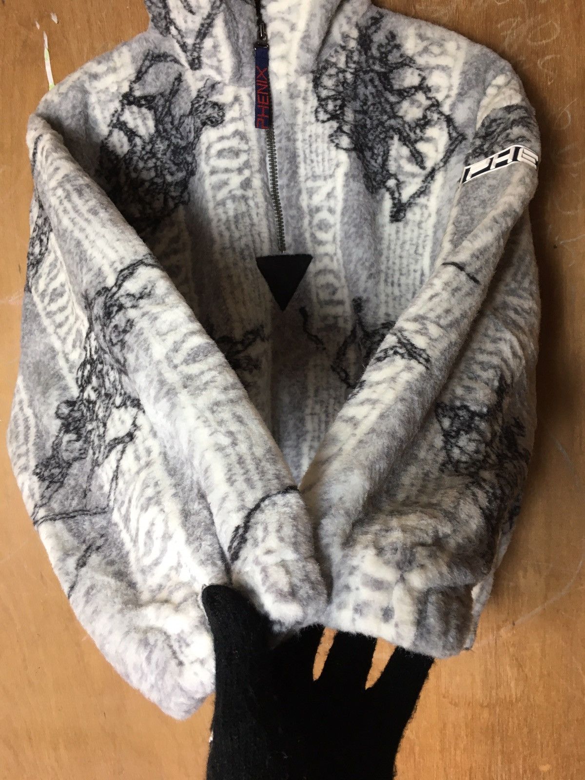 Japanese Brand Printed Fleece Phenix Federation Half Zipper Sweatshirt Size US S / EU 44-46 / 1 - 9 Thumbnail