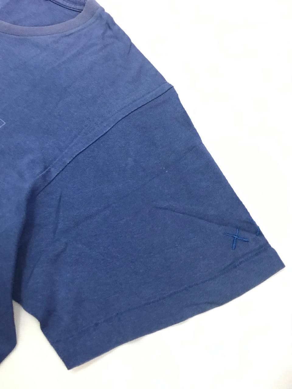 Kaws × Uniqlo × Vintage Vintage Kaws x Uniqlo Tee Size US L / EU 52-54 / 3 - 4 Thumbnail