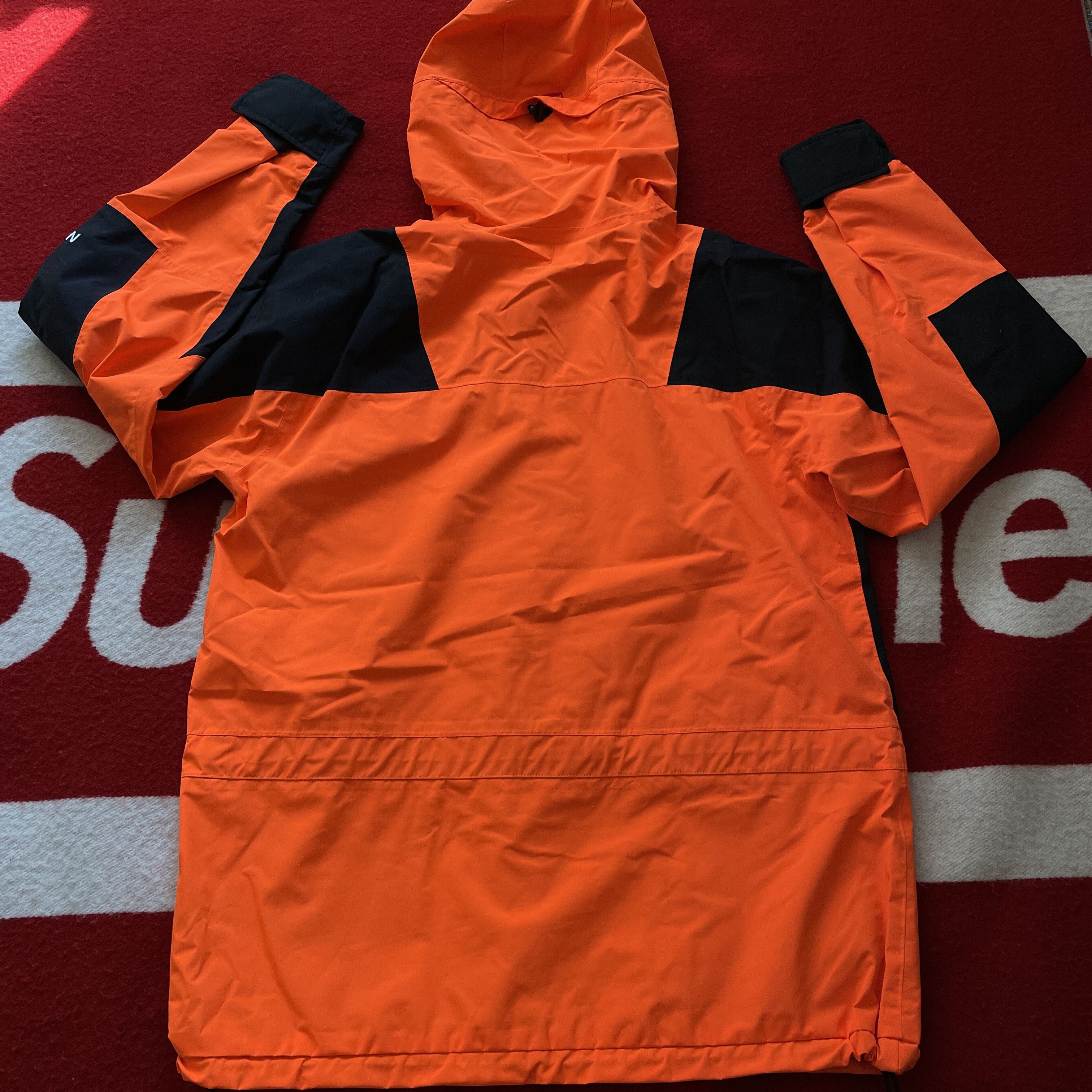 Supreme × The North Face Supreme x TNF - Light Mountain Jacket F/W16 2016 Orange Size US M / EU 48-50 / 2 - 7 Thumbnail