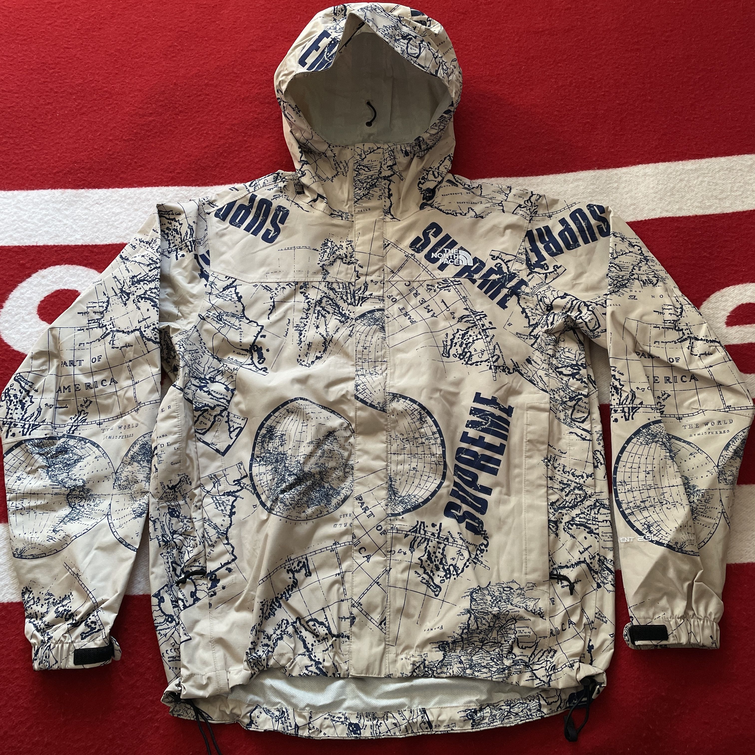 Supreme the north hot sale face venture jacket