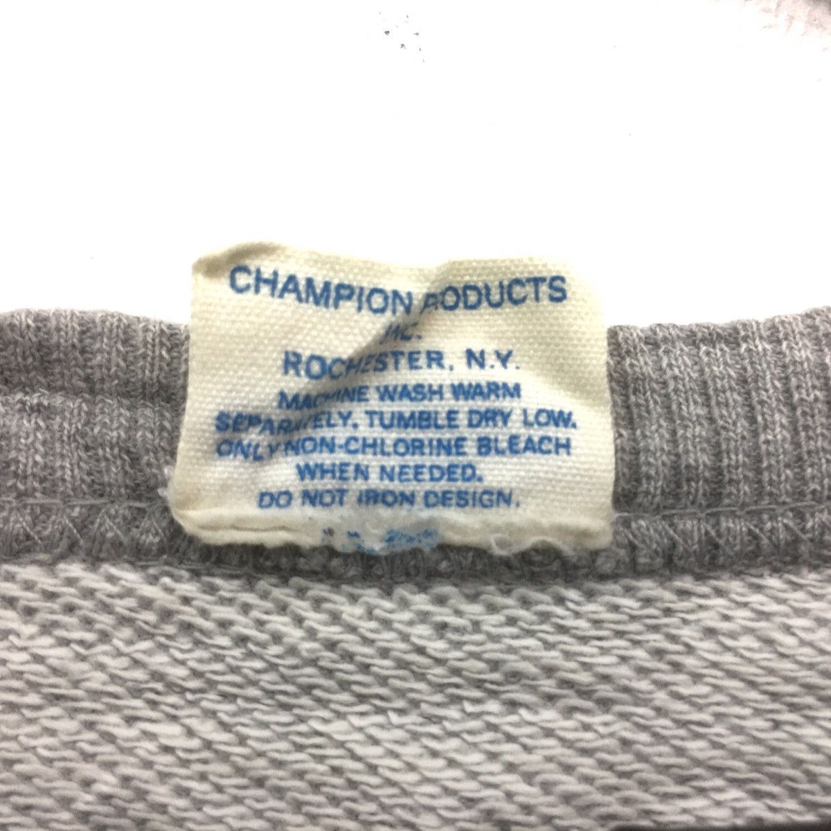 Champion × NFL × Nutmeg Vintage Champion Biglogo Rugby NAPLES FOOTBALL Sweatshirt Size US M / EU 48-50 / 2 - 8 Thumbnail