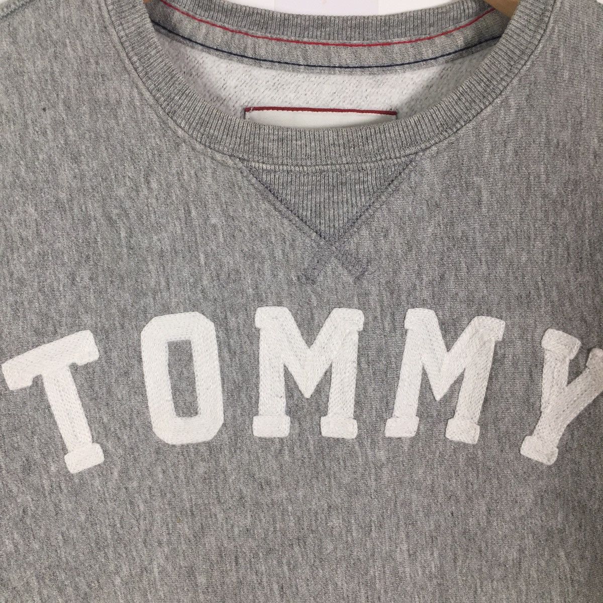 Tommy Hilfiger × Tommy Jeans × Vintage Vintage Tommy Hilfiger Sweatshirt Embroidery Tommy Size US XS / EU 42 / 0 - 3 Thumbnail