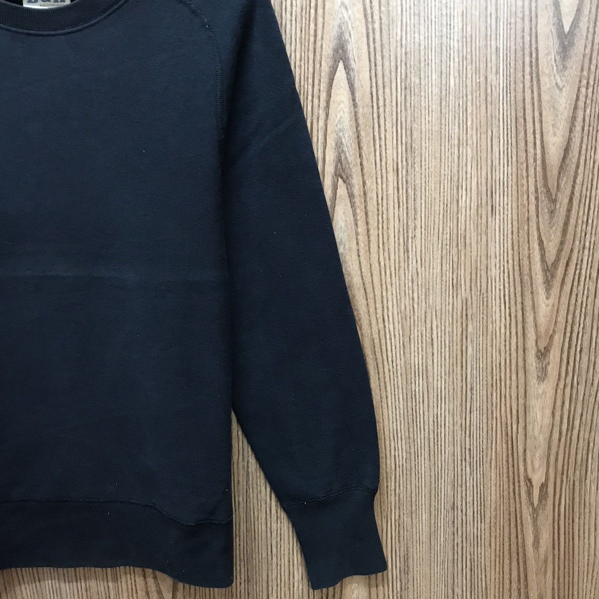 Vintage Vintage Plain Black Sweatshirt B&H Balance and Harmony Size US M / EU 48-50 / 2 - 3 Thumbnail